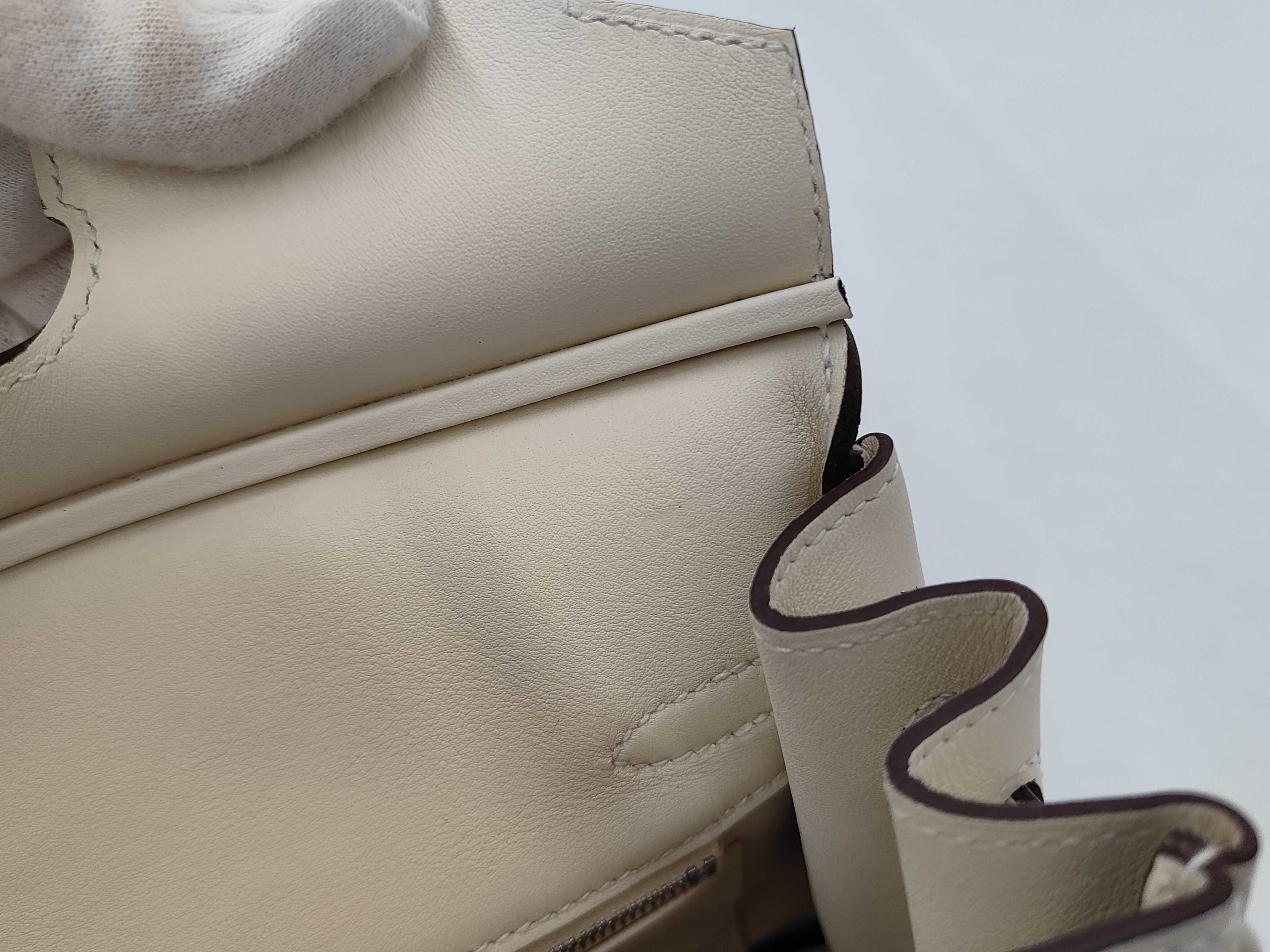 Birkin 25 Nata, P hardware, G stamp, Swift leather, white handbag — view 11