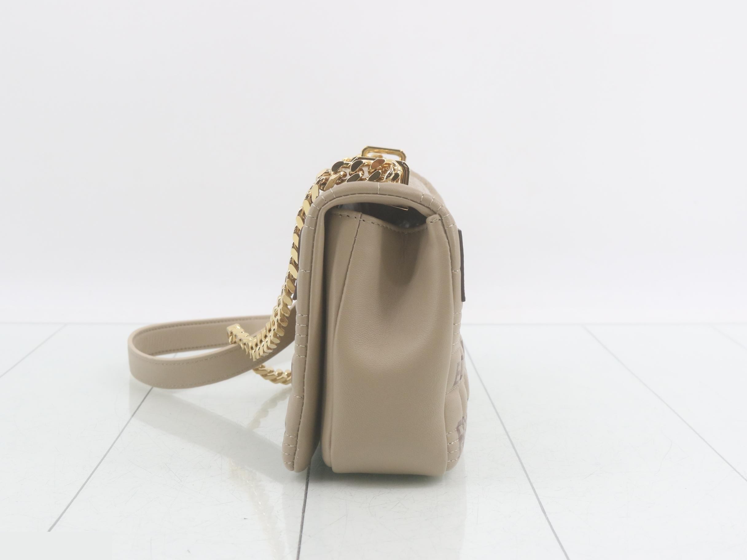 Chain shoulder bag, beige — view 3