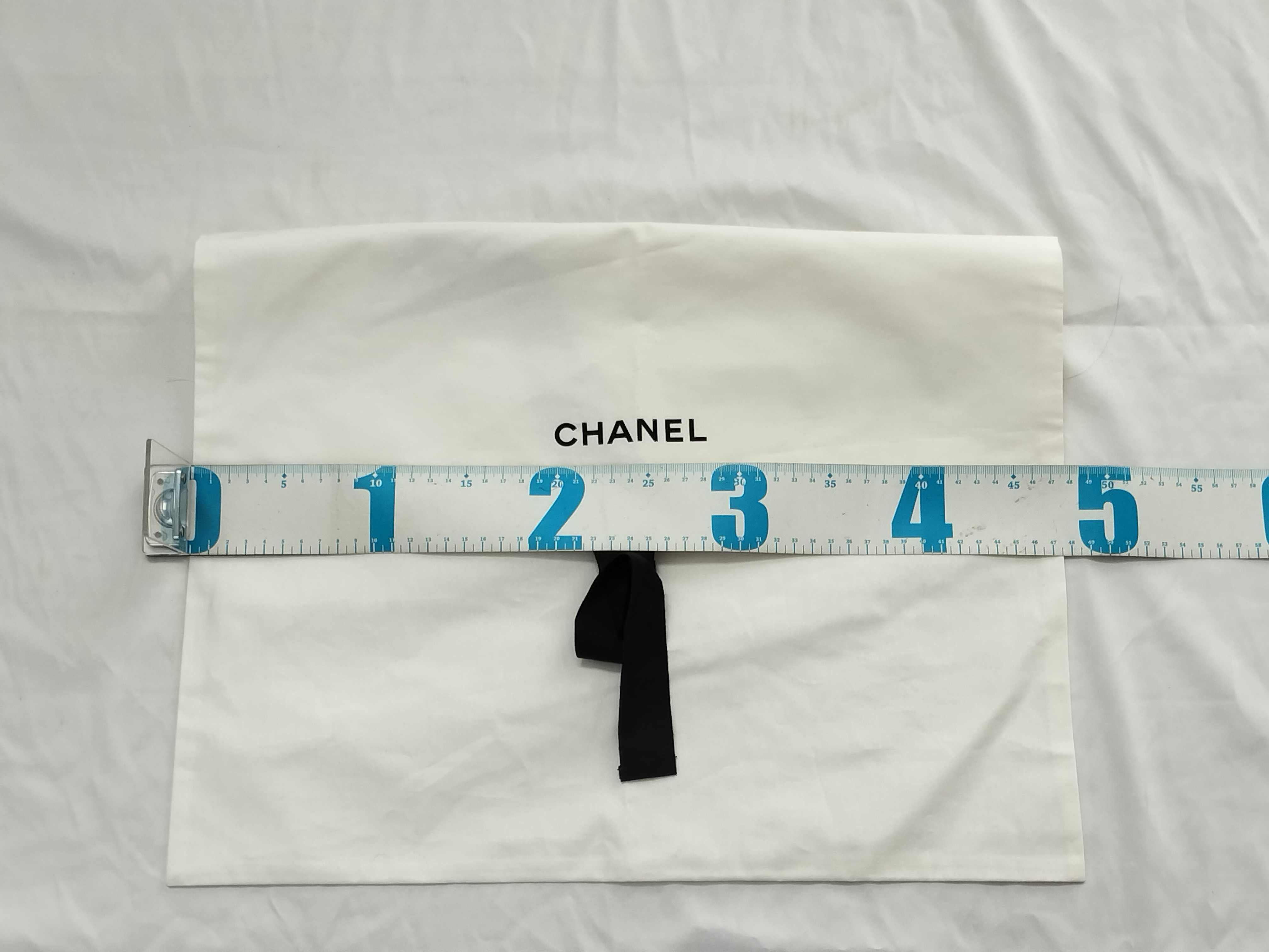 White Dust Bag * 8 Other Accessories — view 2