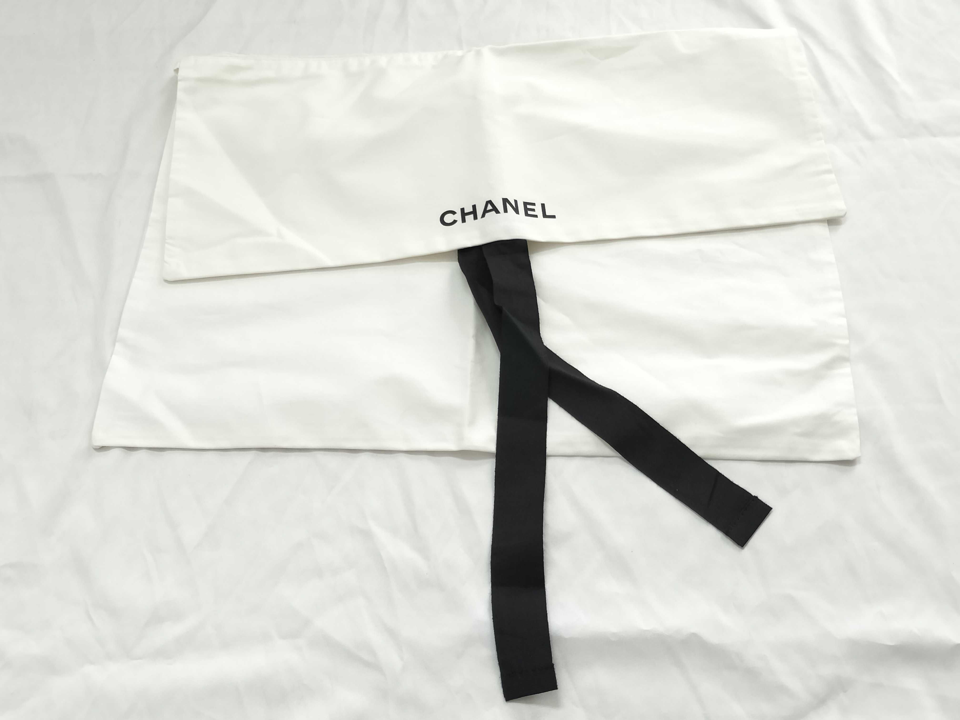 White Dust Bag * 8 Other Accessories — view 6