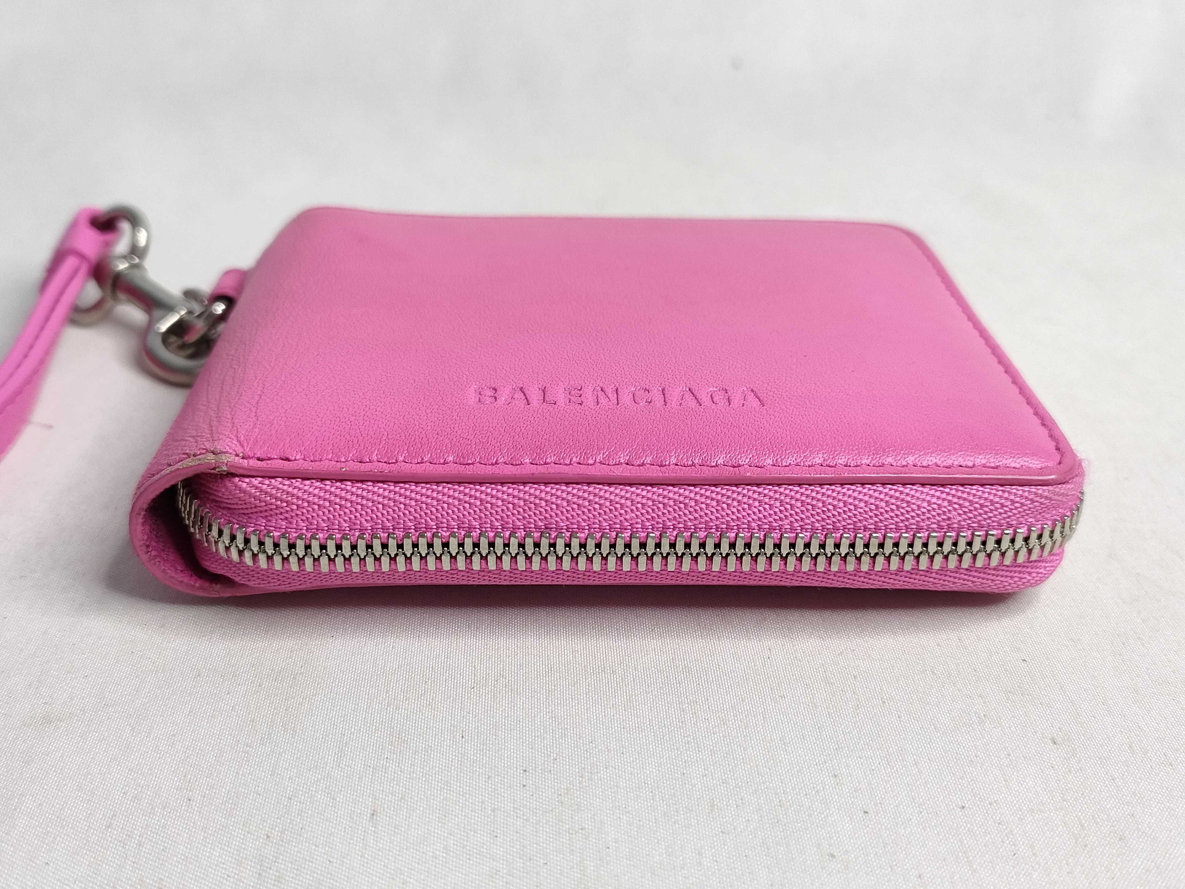 Essential Small Wallet with Strap 659224 Limited Edition Color Wallet — view 4