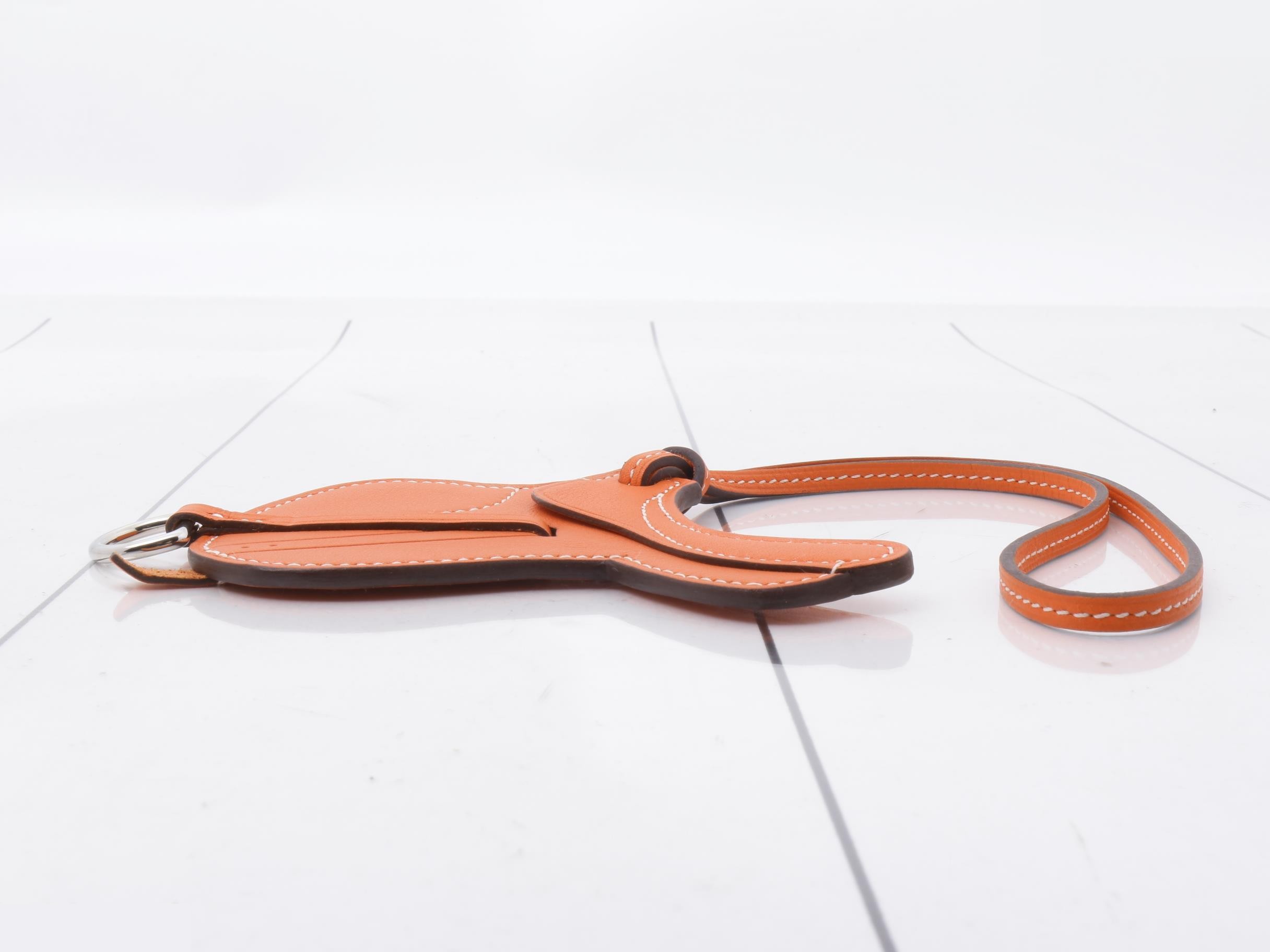 Paddock Cell Charm Swift Orange — view 3