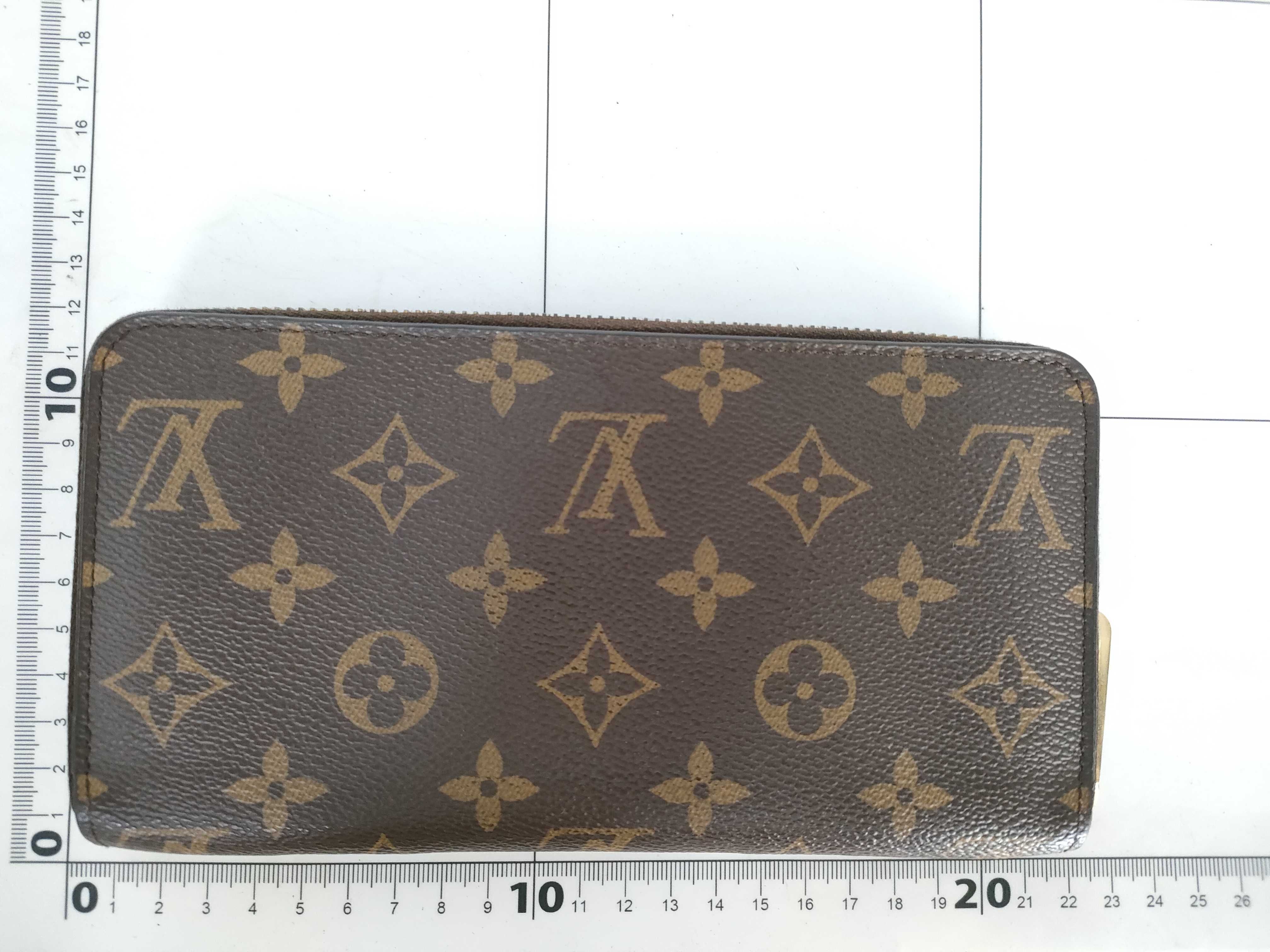 Monogram Louis Vuitton Monogram Zippy Brown Gold Hardware CA0187 Wallet — view 2