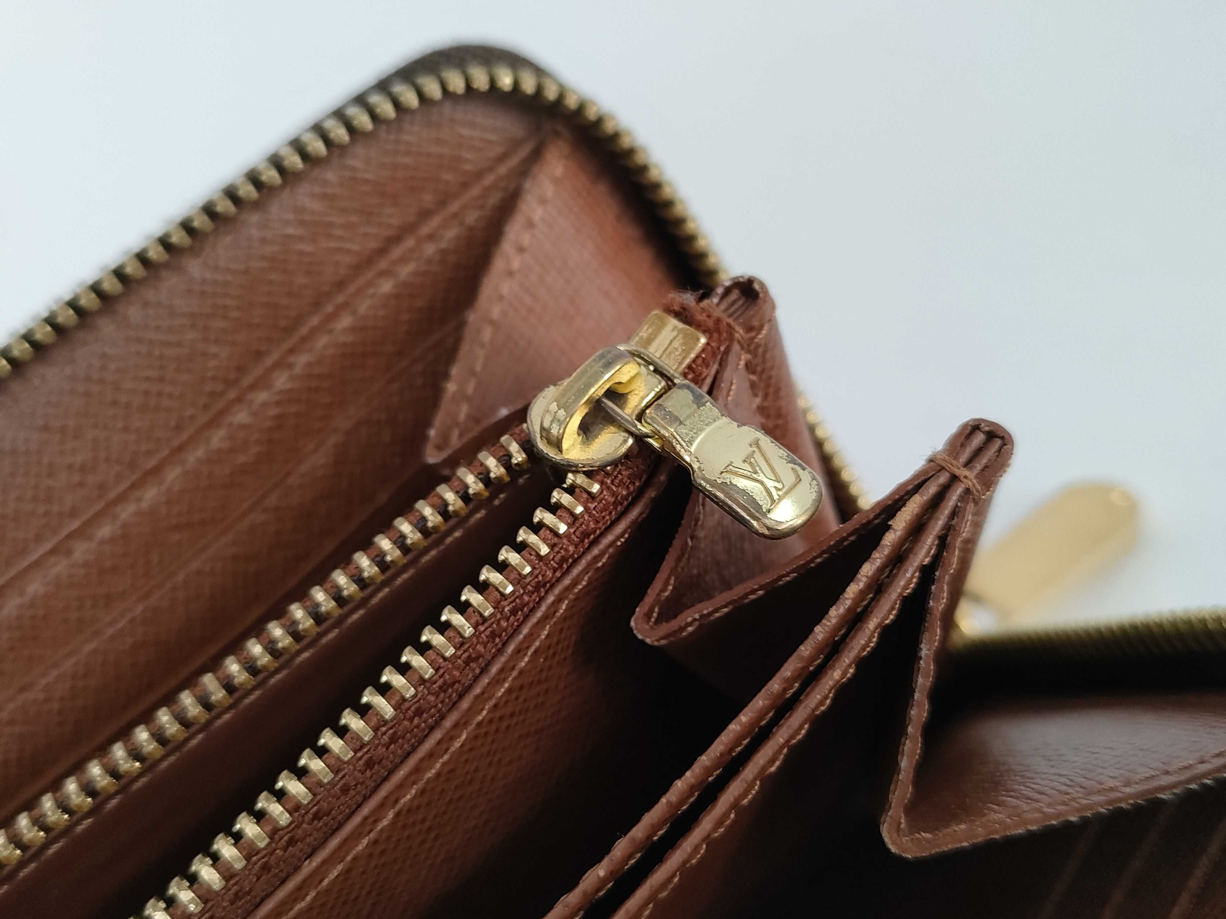 Monogram Louis Vuitton Monogram Zippy Brown Gold Hardware CA0187 Wallet — view 11