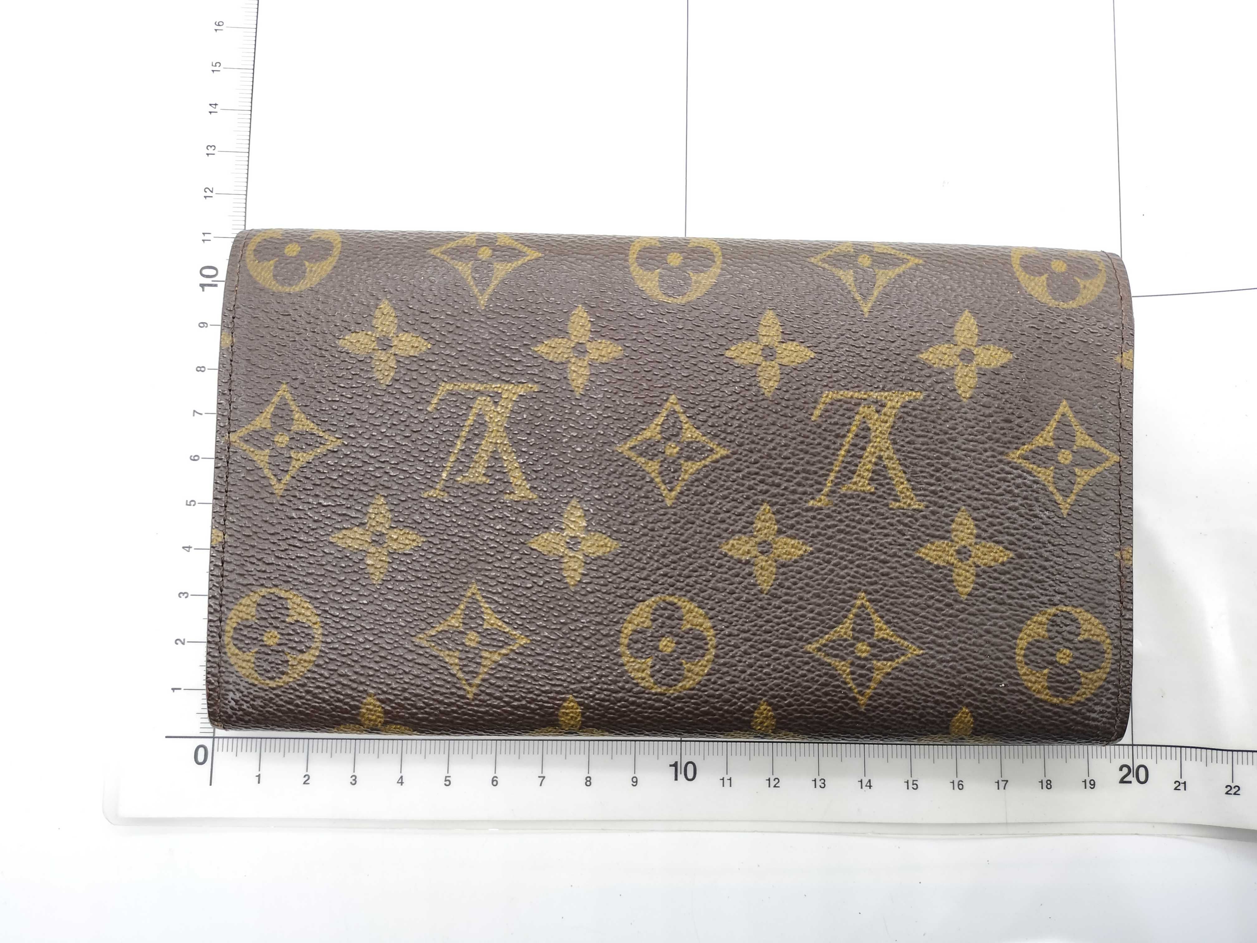 Monogram Portefeuille Sarah (old model) wallet — view 2