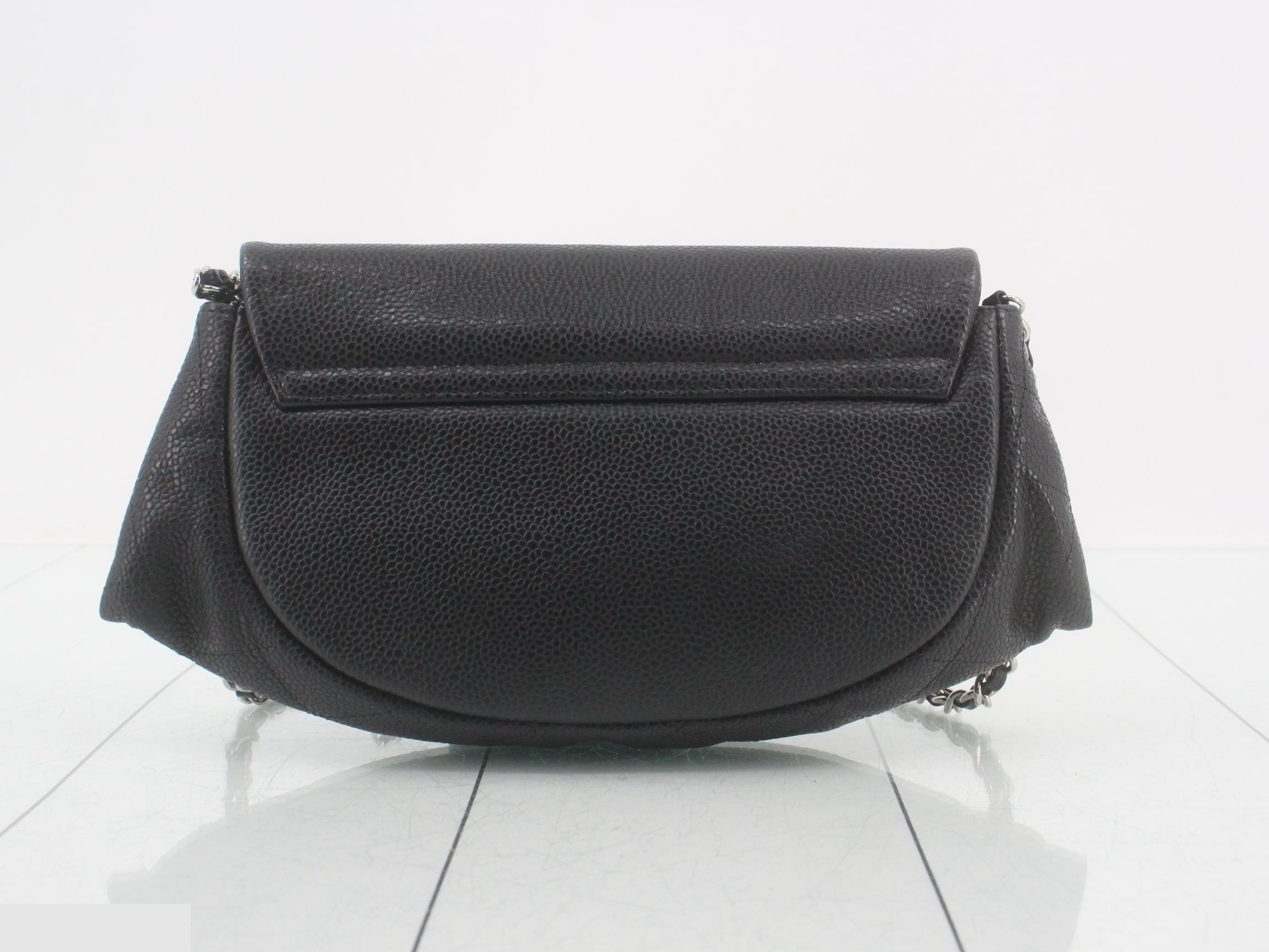 Caviar leather, Coco Mark, Half Moon, Chain Shoulder Bag — view 2
