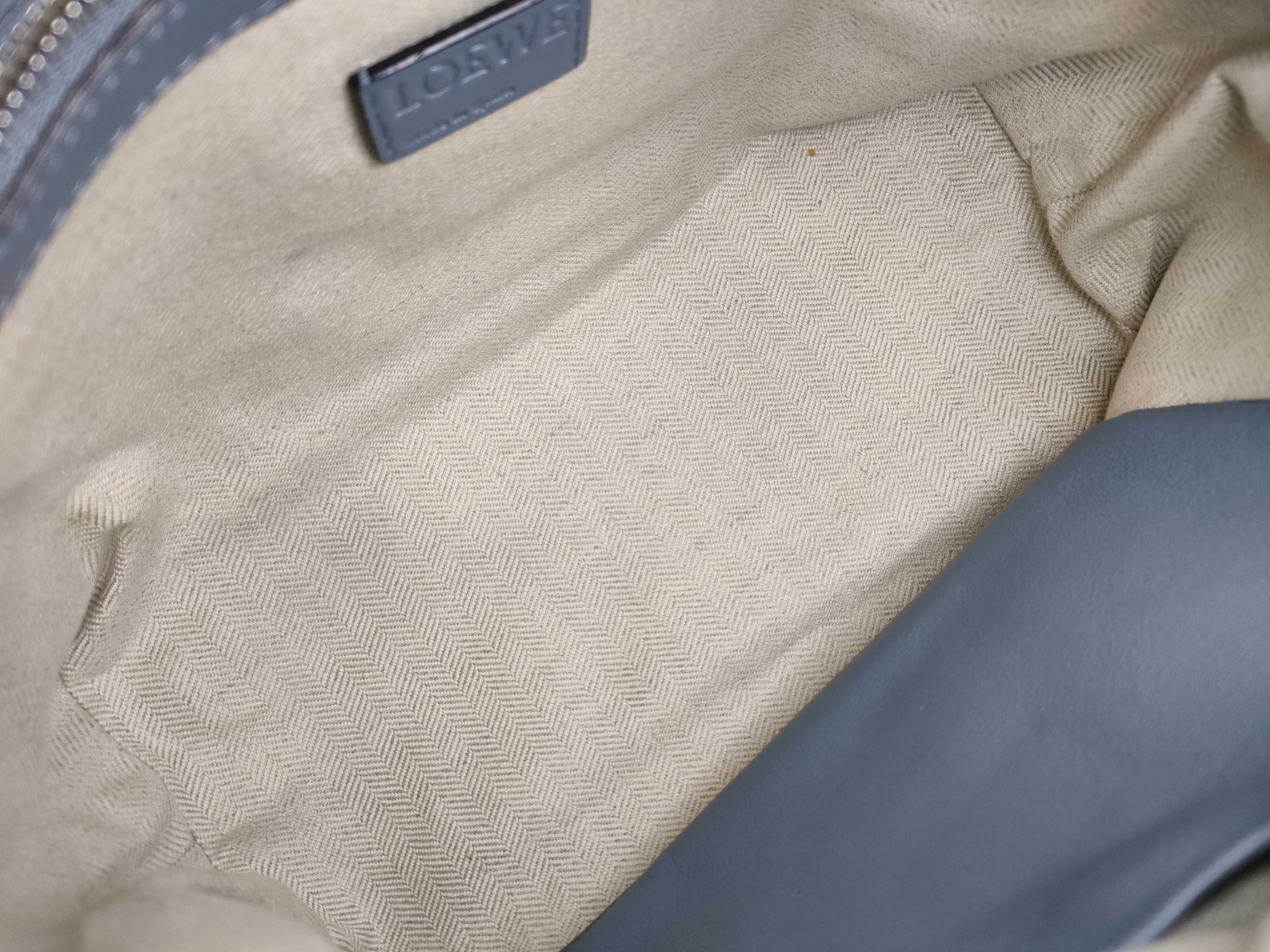 shoulder bag — view 9