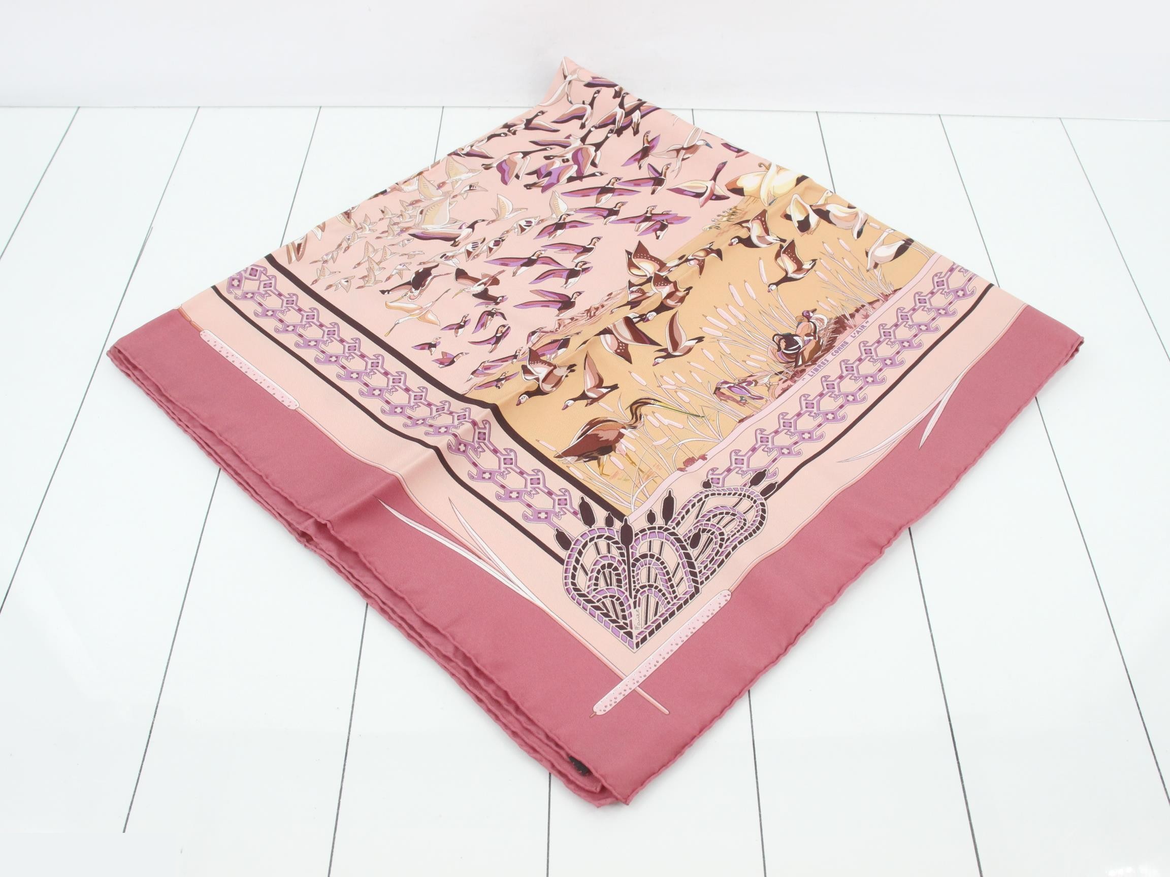 Carre 90 "The Sky is Freedom" (with box) — view 2