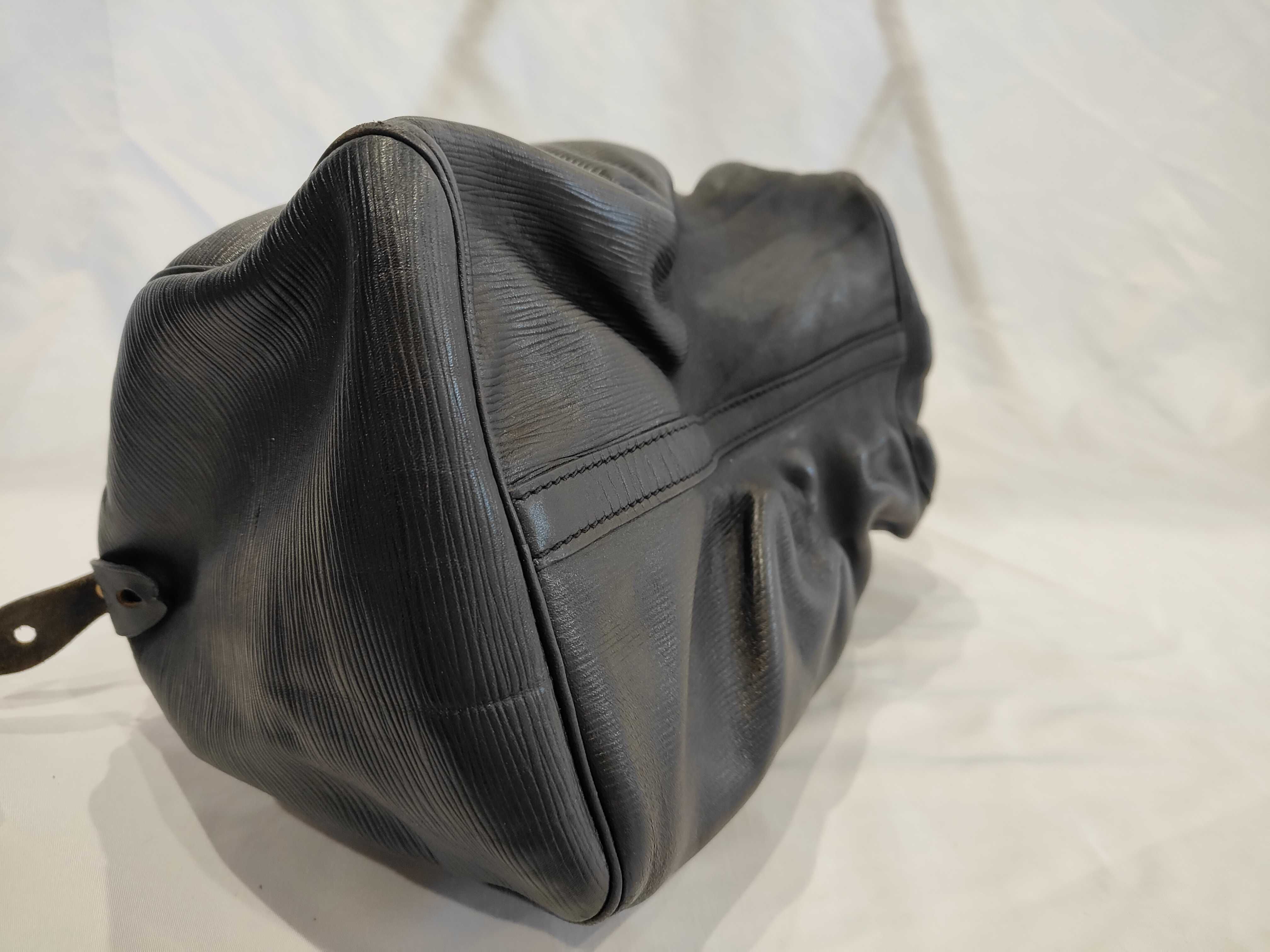 Epi 2260000580713 Speedy 30 Noir Handbag — view 4