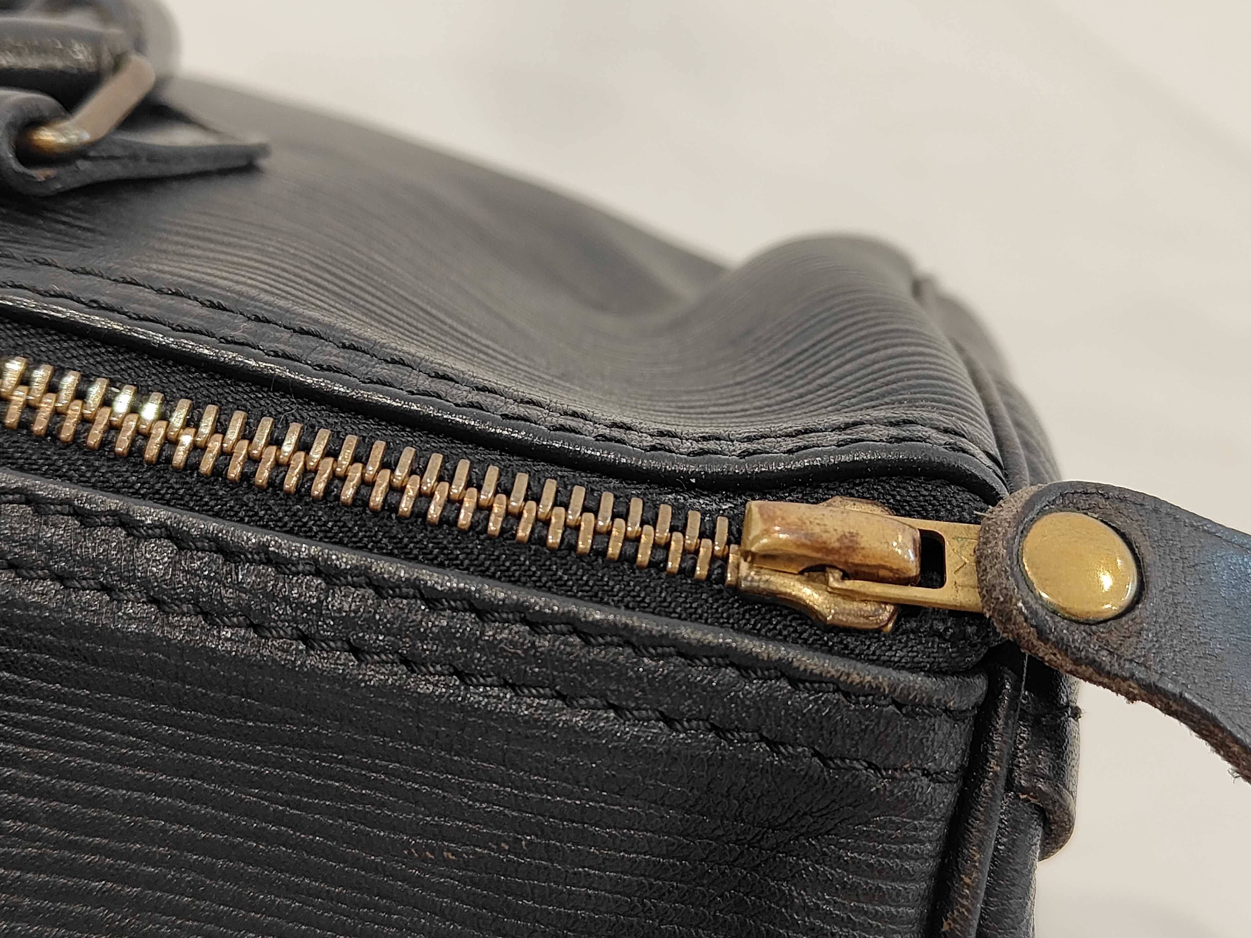 Epi 2260000580713 Speedy 30 Noir Handbag — view 10