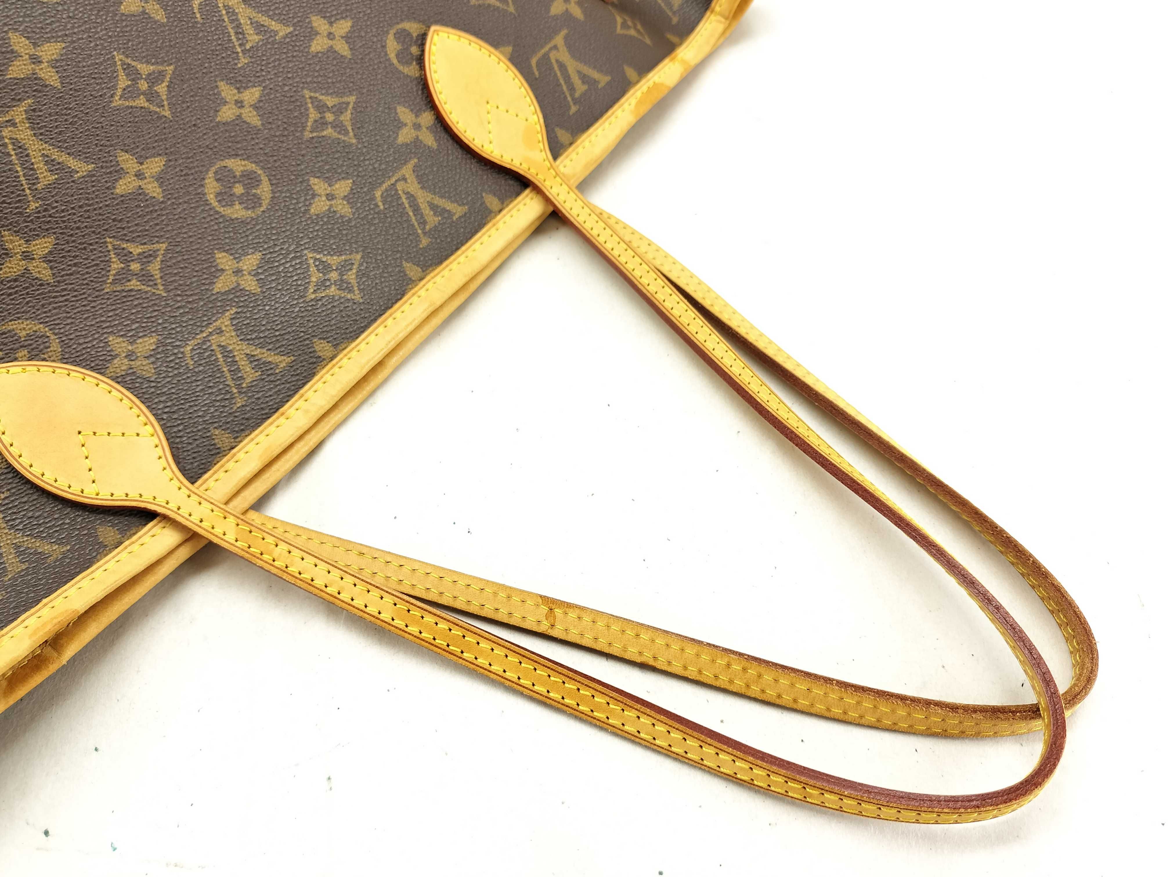 Monogram LV Monogram Neverfull MM Tote Bag — view 3
