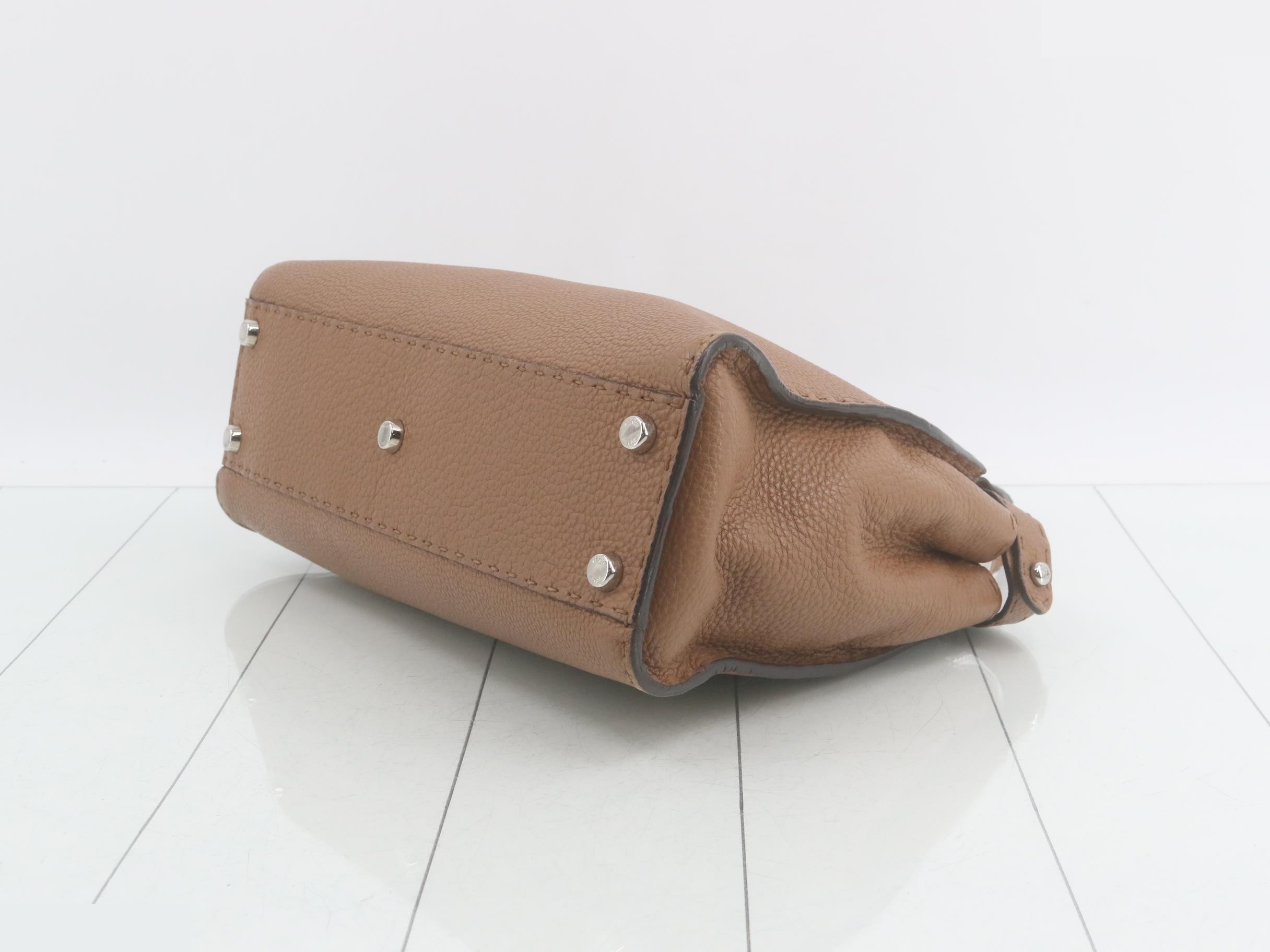 Peekaboo Shoulder Bag, Leather, Brown — view 6