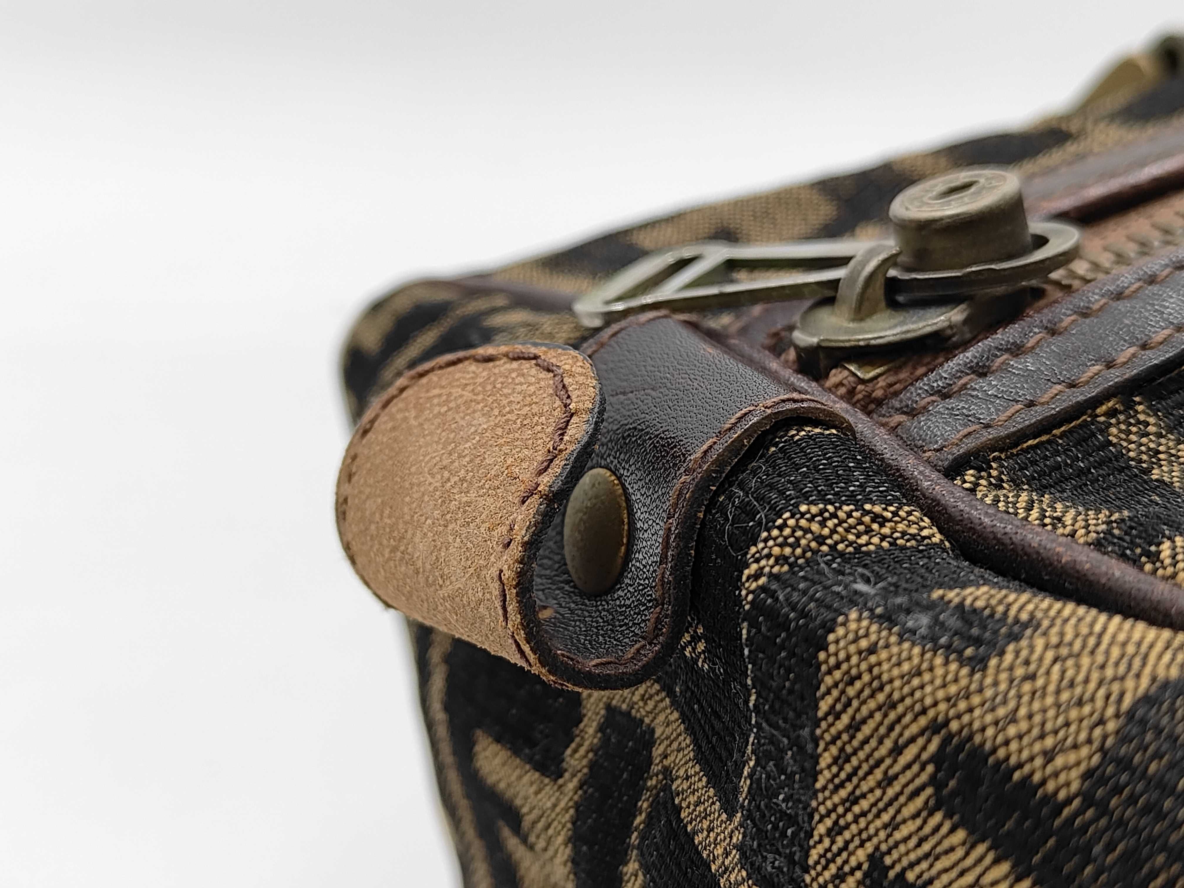 handbag — view 9