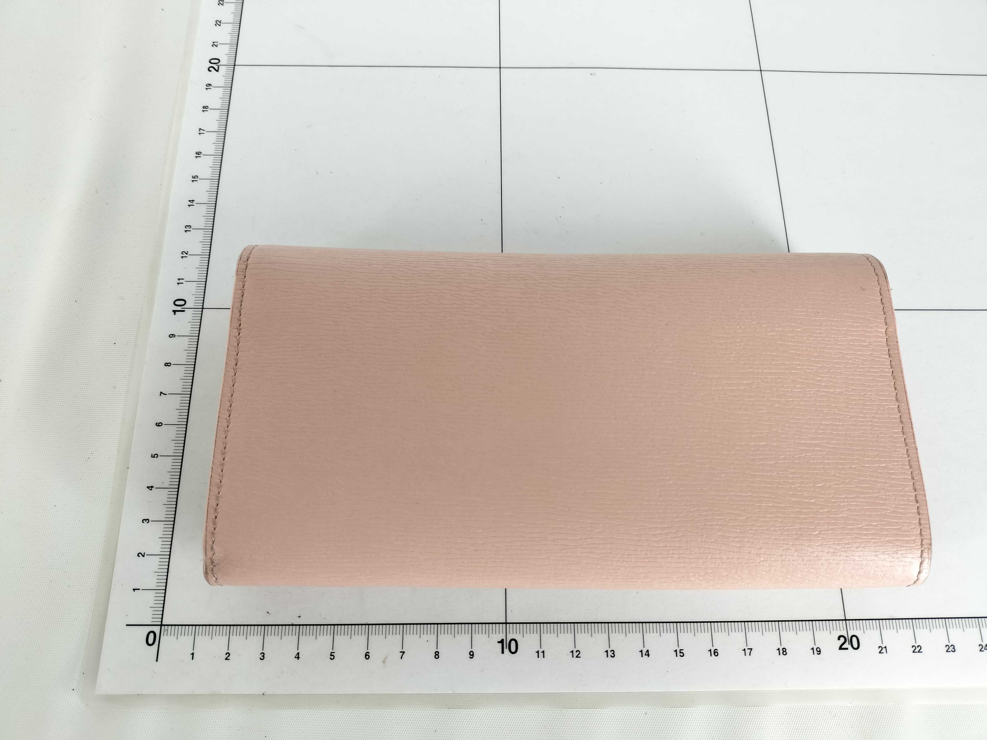 Bi-fold Long Wallet Script 772638 Pink Leather Long Wallet — view 13