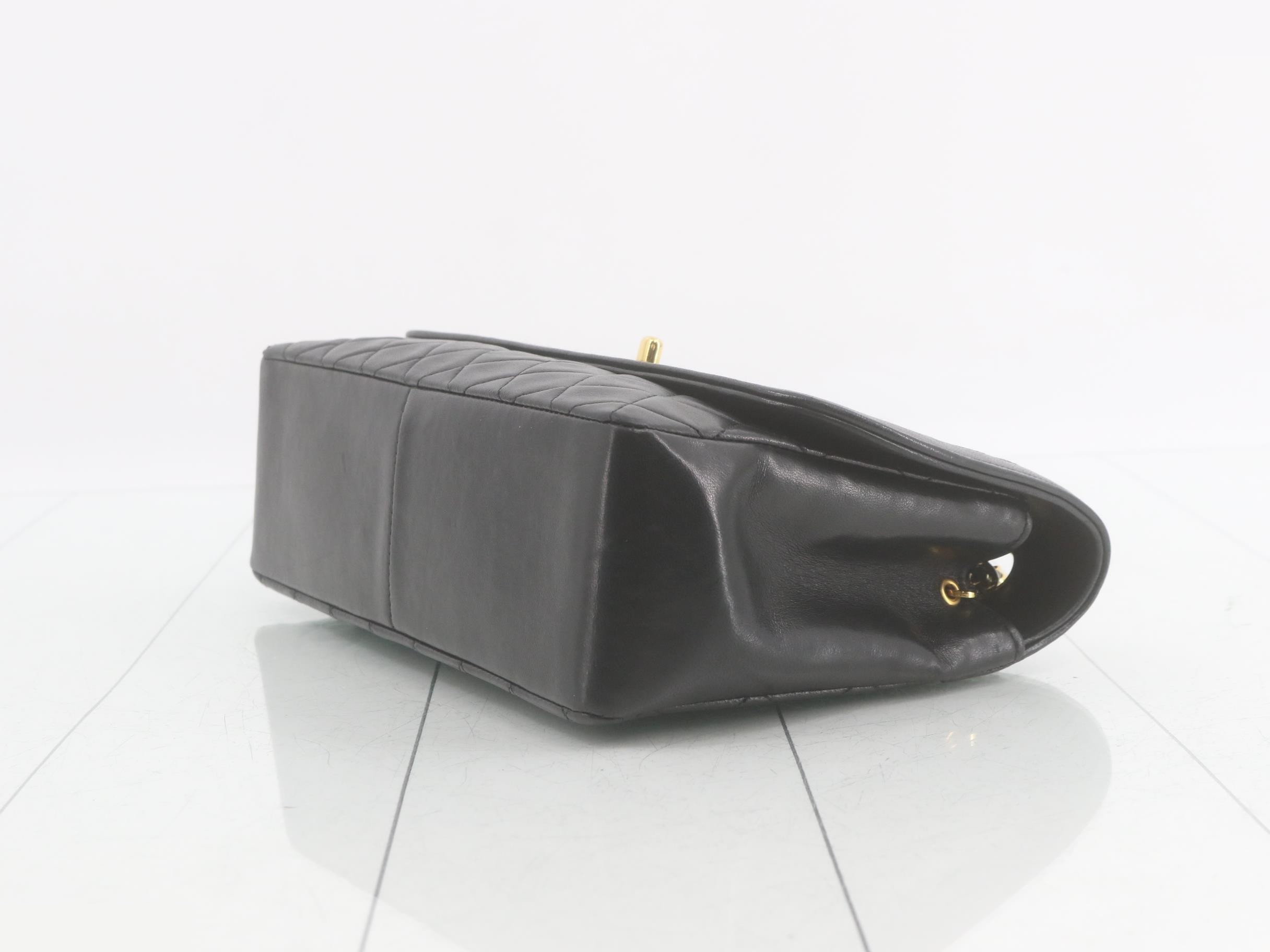 Matelassé lambskin chain shoulder bag with pouch — view 6