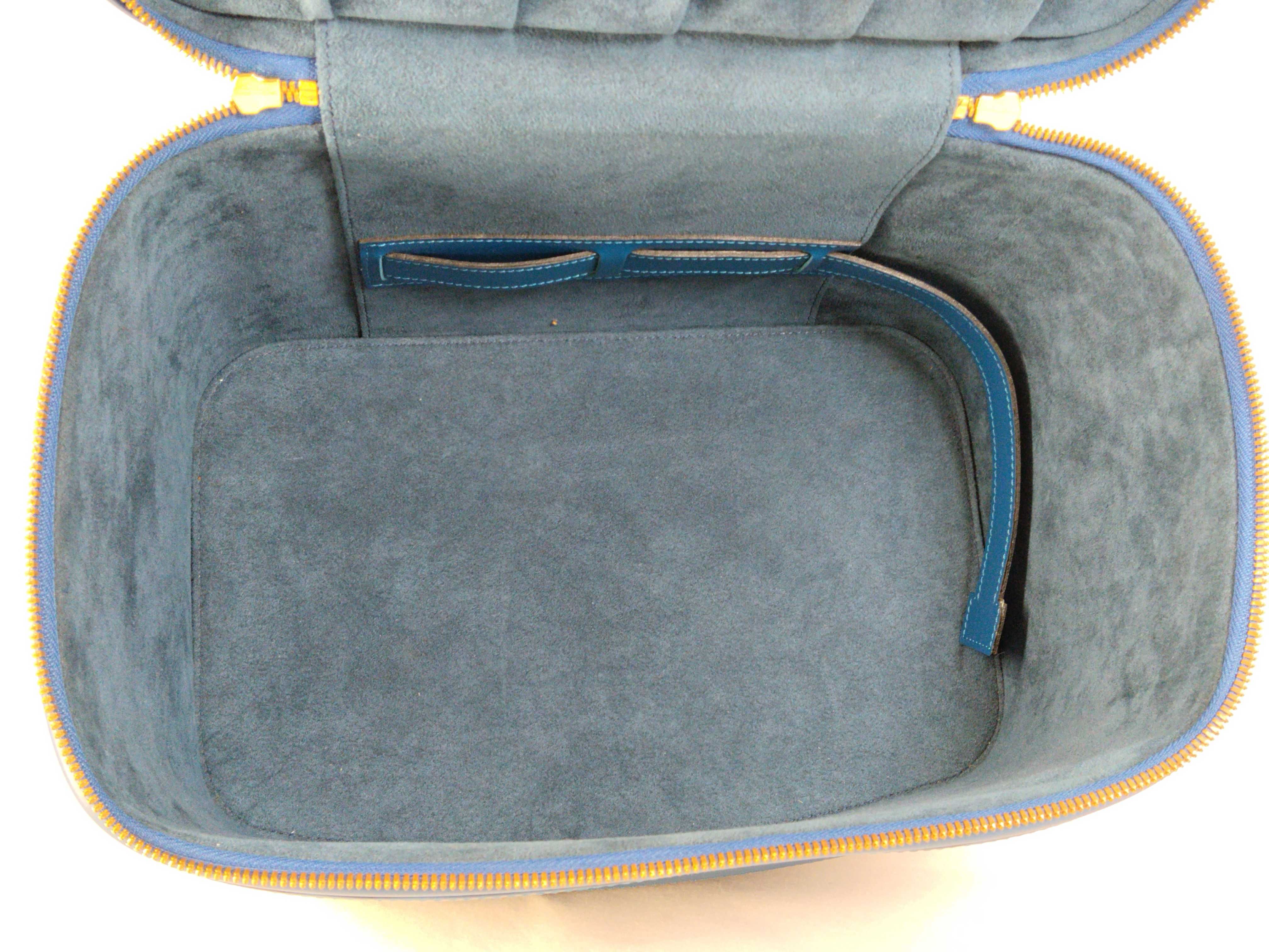 Epi Nice M48015 Blue Vanity Bag with Stitching Label — view 10