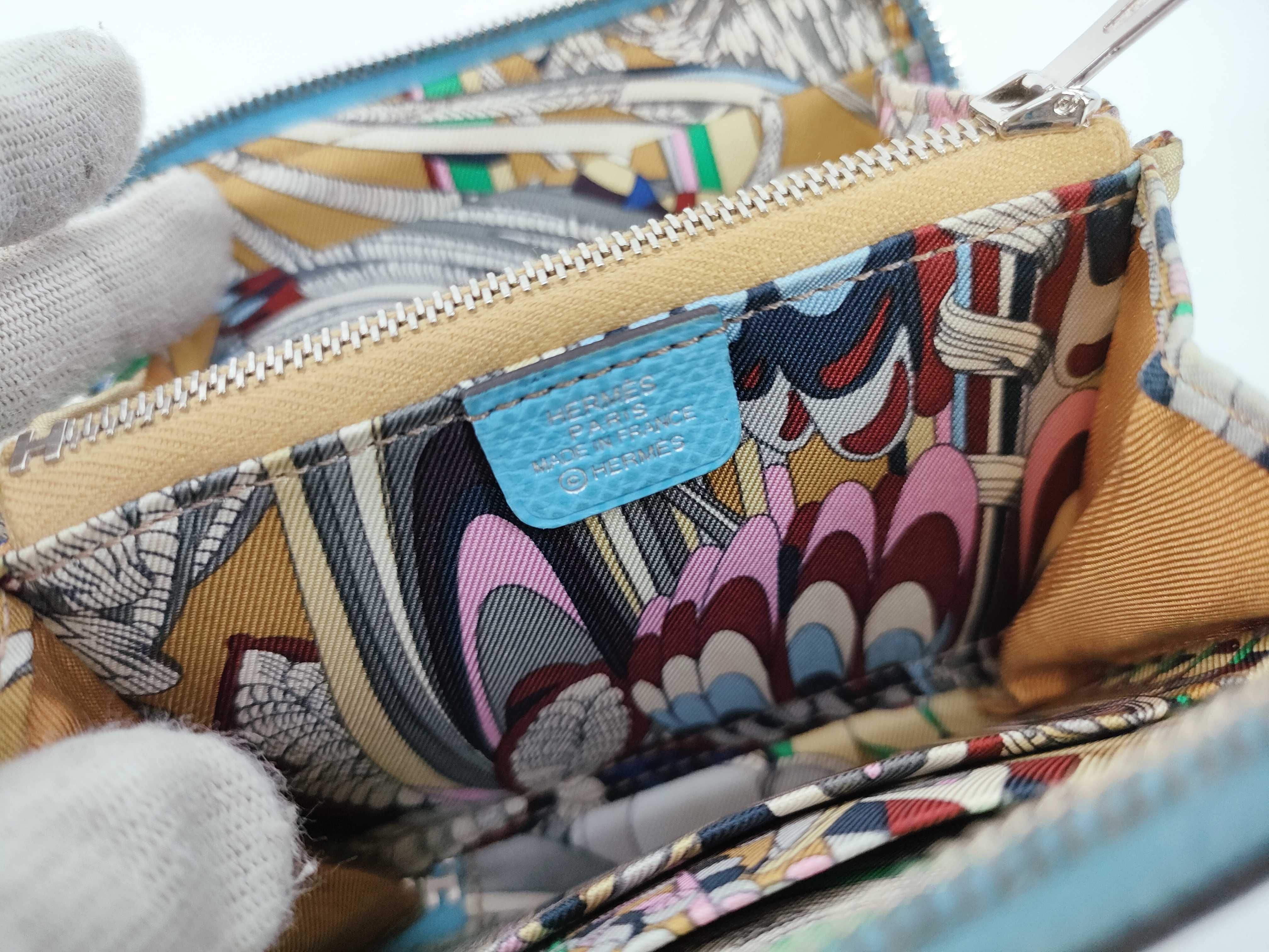 Azap Compact Silk In Epsom Wallet (U-stamp) — view 13