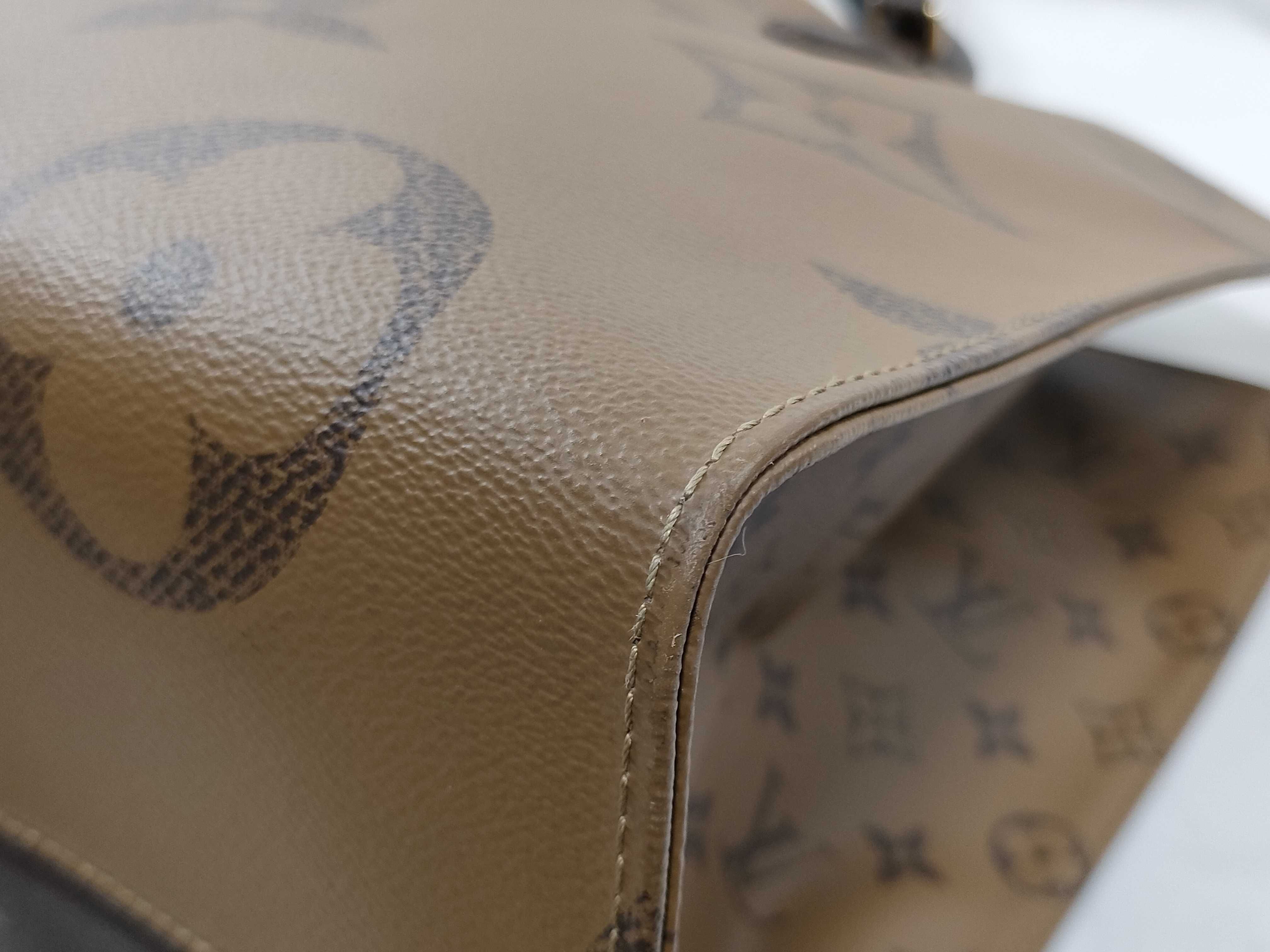Monogram Louis Vuitton Onzago-GM Tote Bag — view 6
