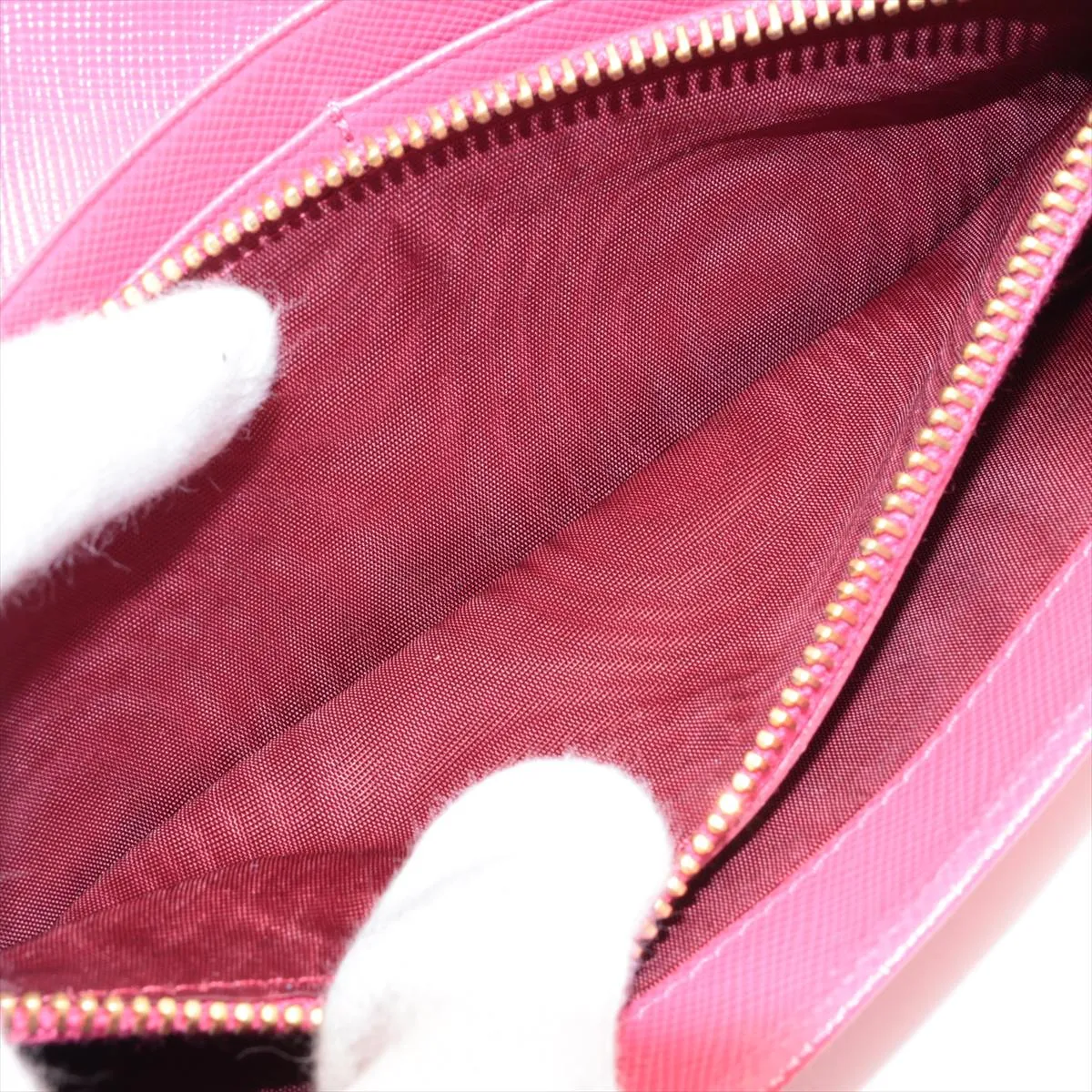 Saffiano Metal 1M1132 Leather Long Wallet Pink — view 11