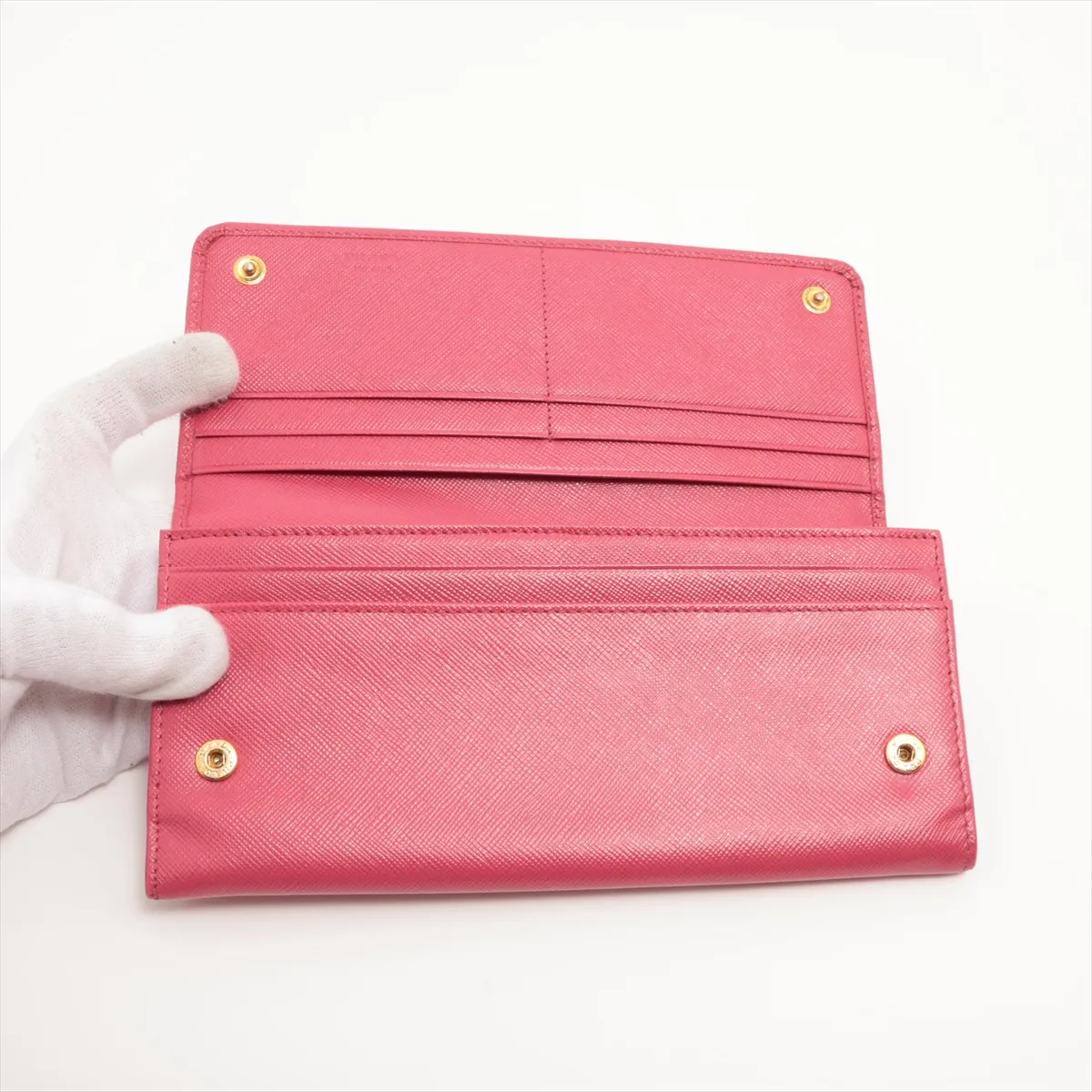 Saffiano Metal 1M1132 Leather Long Wallet Pink — view 3