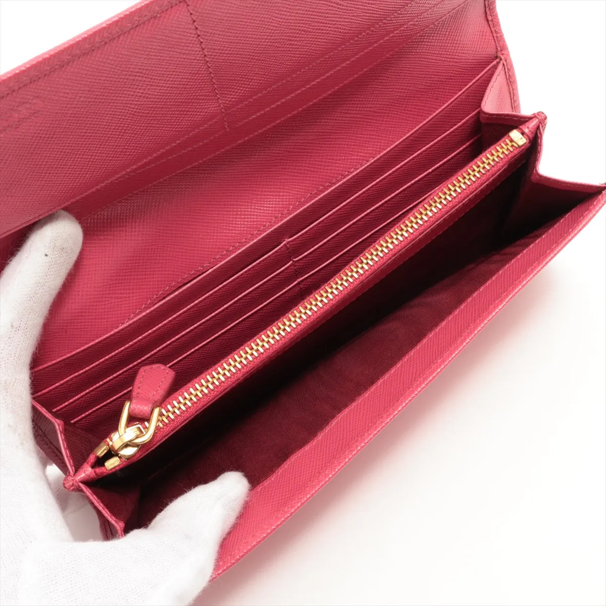 Saffiano Metal 1M1132 Leather Long Wallet Pink — view 4