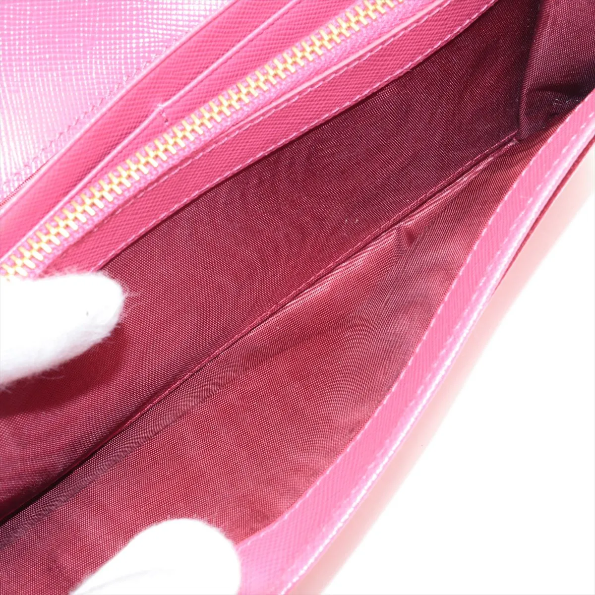 Saffiano Metal 1M1132 Leather Long Wallet Pink — view 8