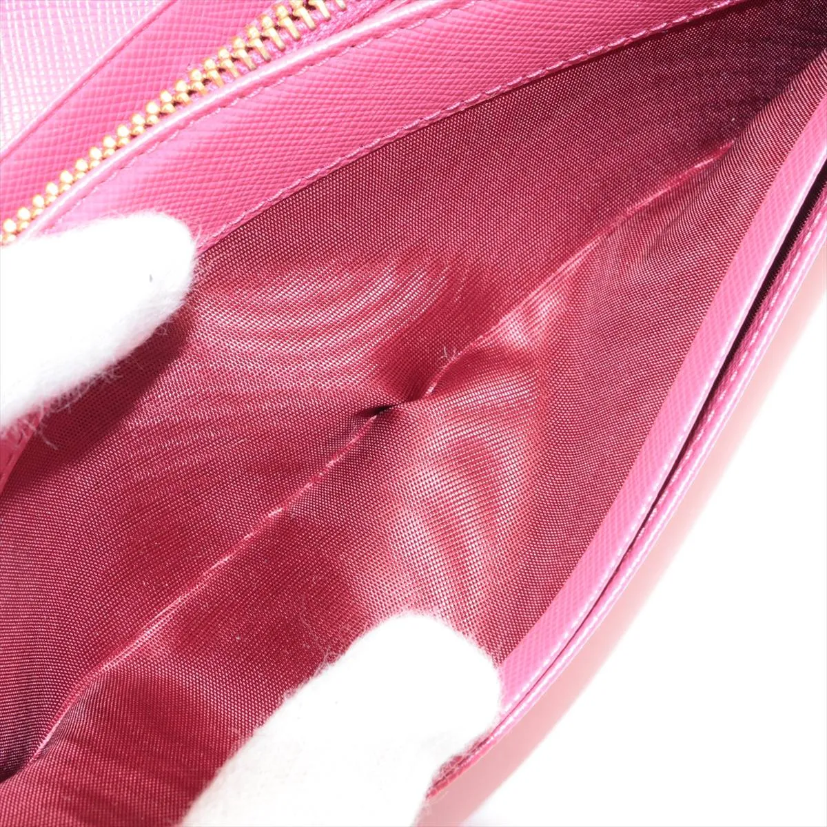 Saffiano Metal 1M1132 Leather Long Wallet Pink — view 9