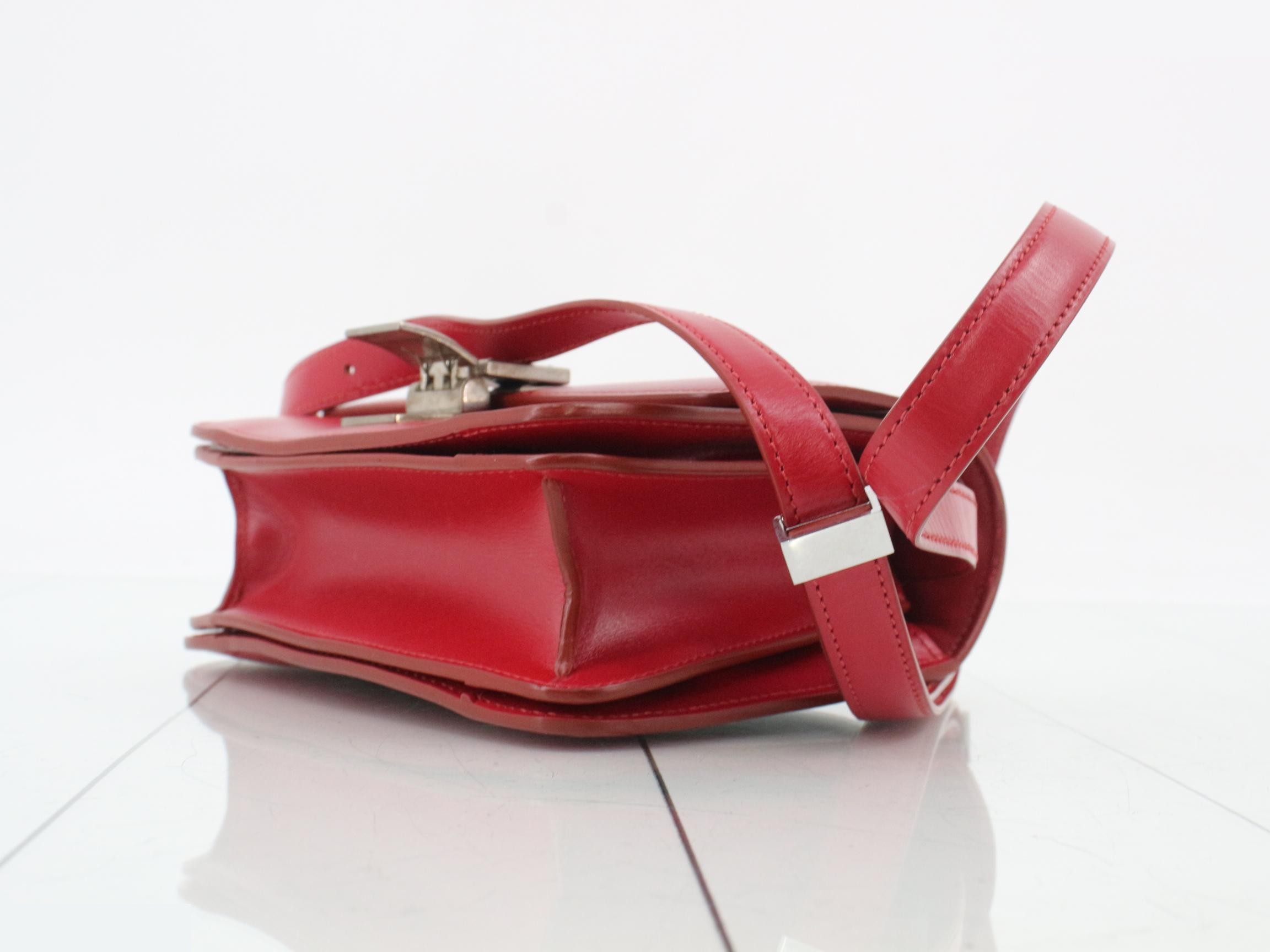 Classic Box Leather Shoulder Bag, Red — view 6