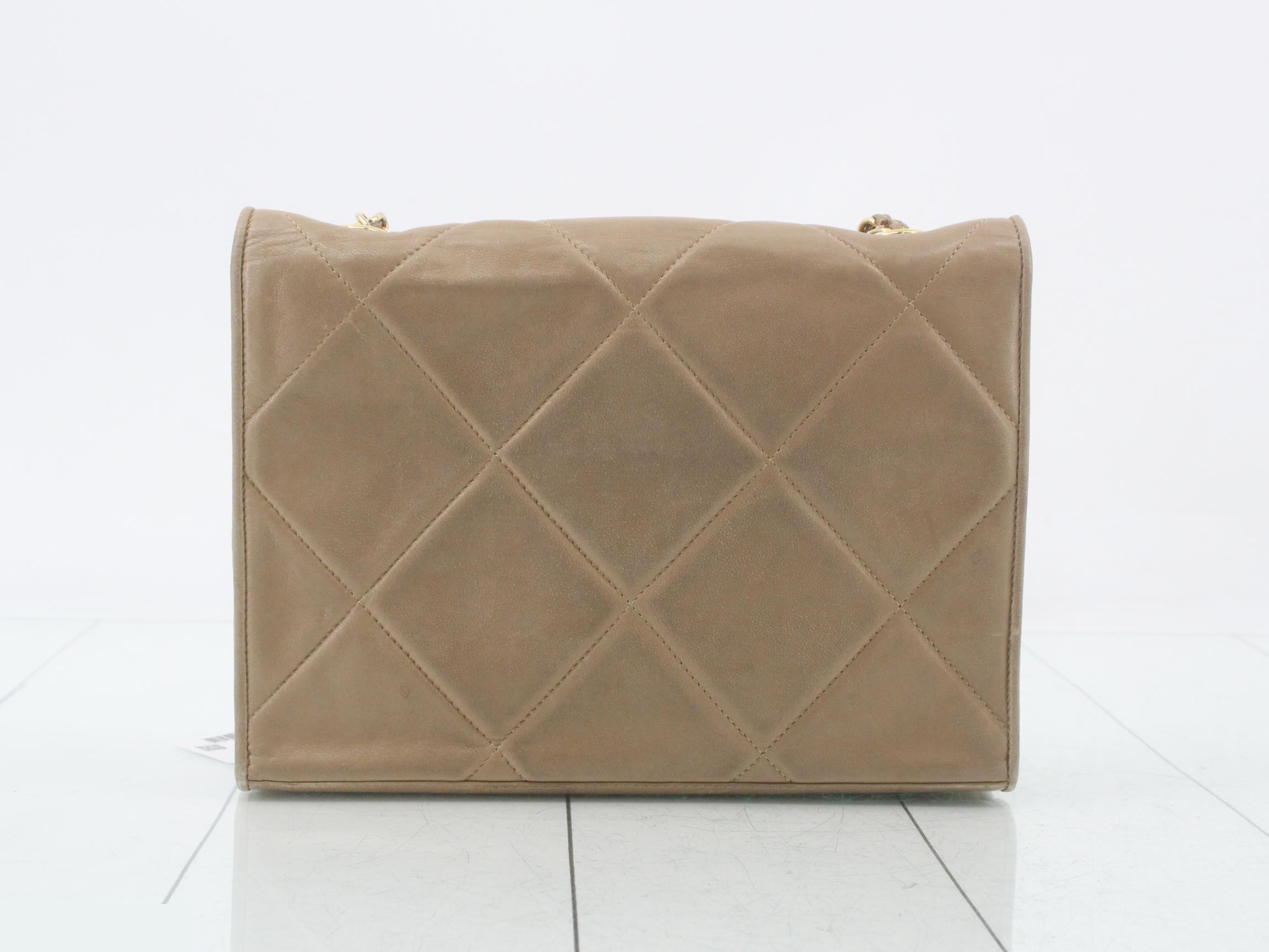 Chain shoulder bag, beige — view 2