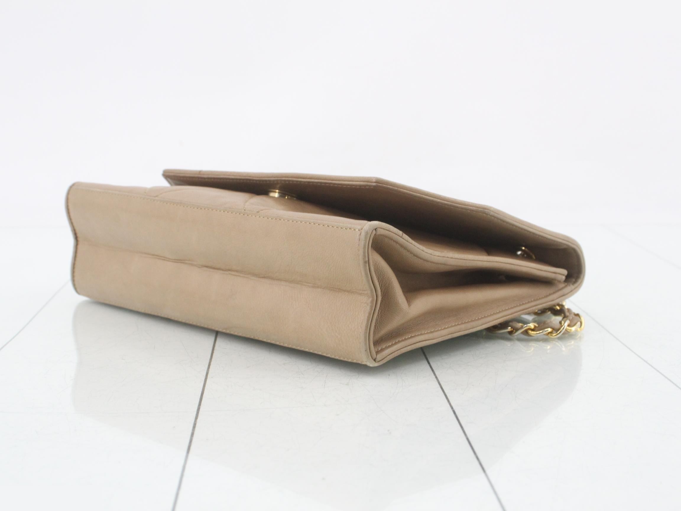 Chain shoulder bag, beige — view 6