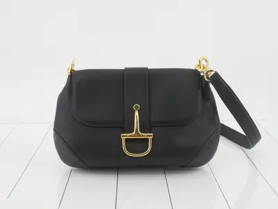Leather shoulder bag