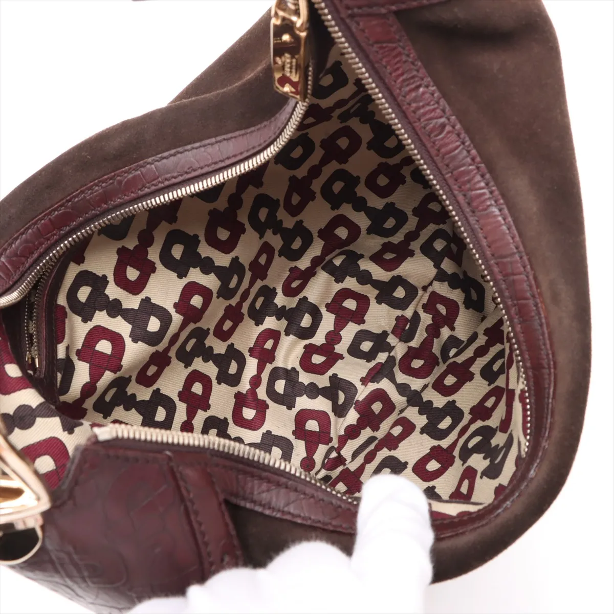Horsebit Suede Shoulder Bag Brown 145764 — view 7