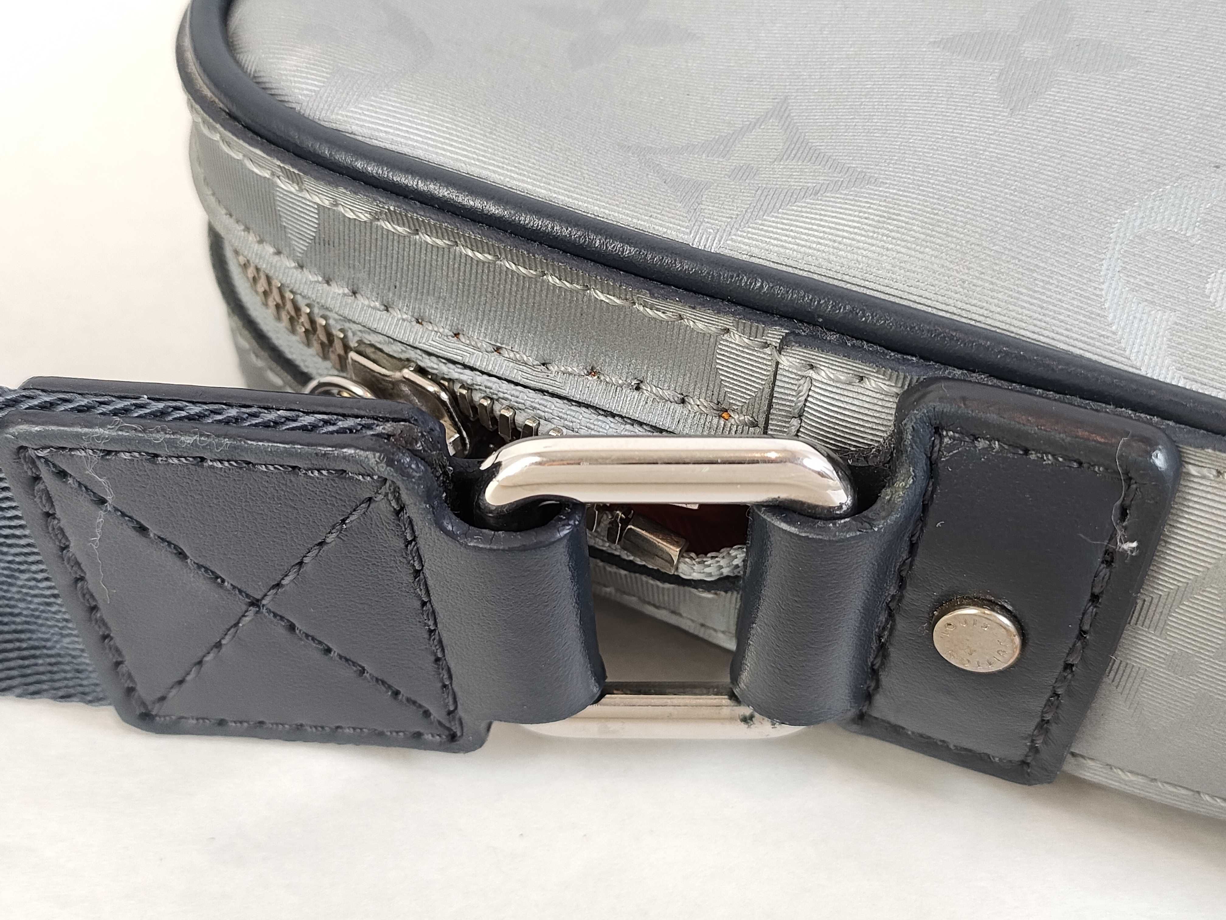 Monogram Satellite Alpha Messenger M44169 Shoulder Bag — view 5