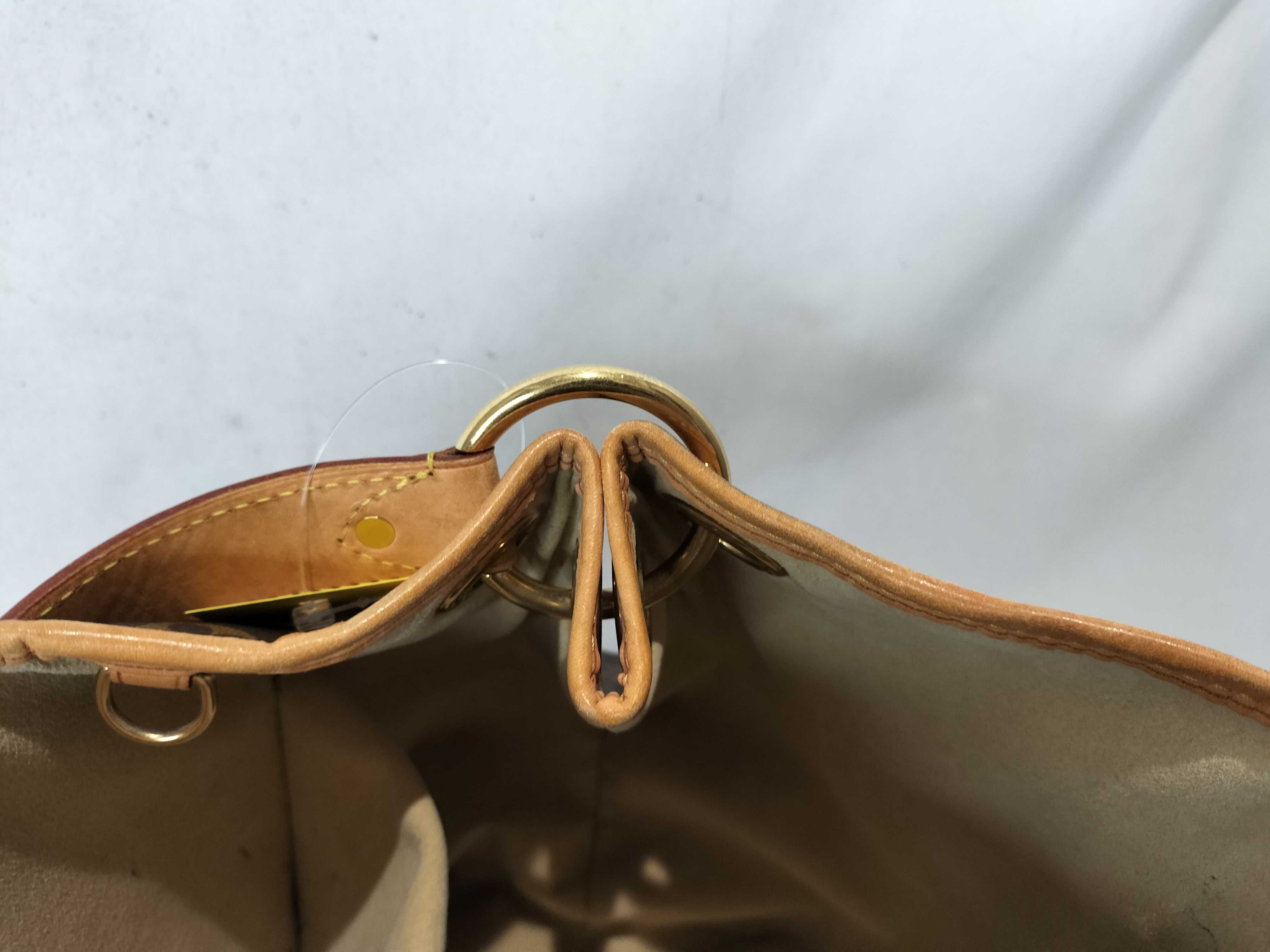 Monogram M56382 Galliera PM Shoulder Bag — view 11