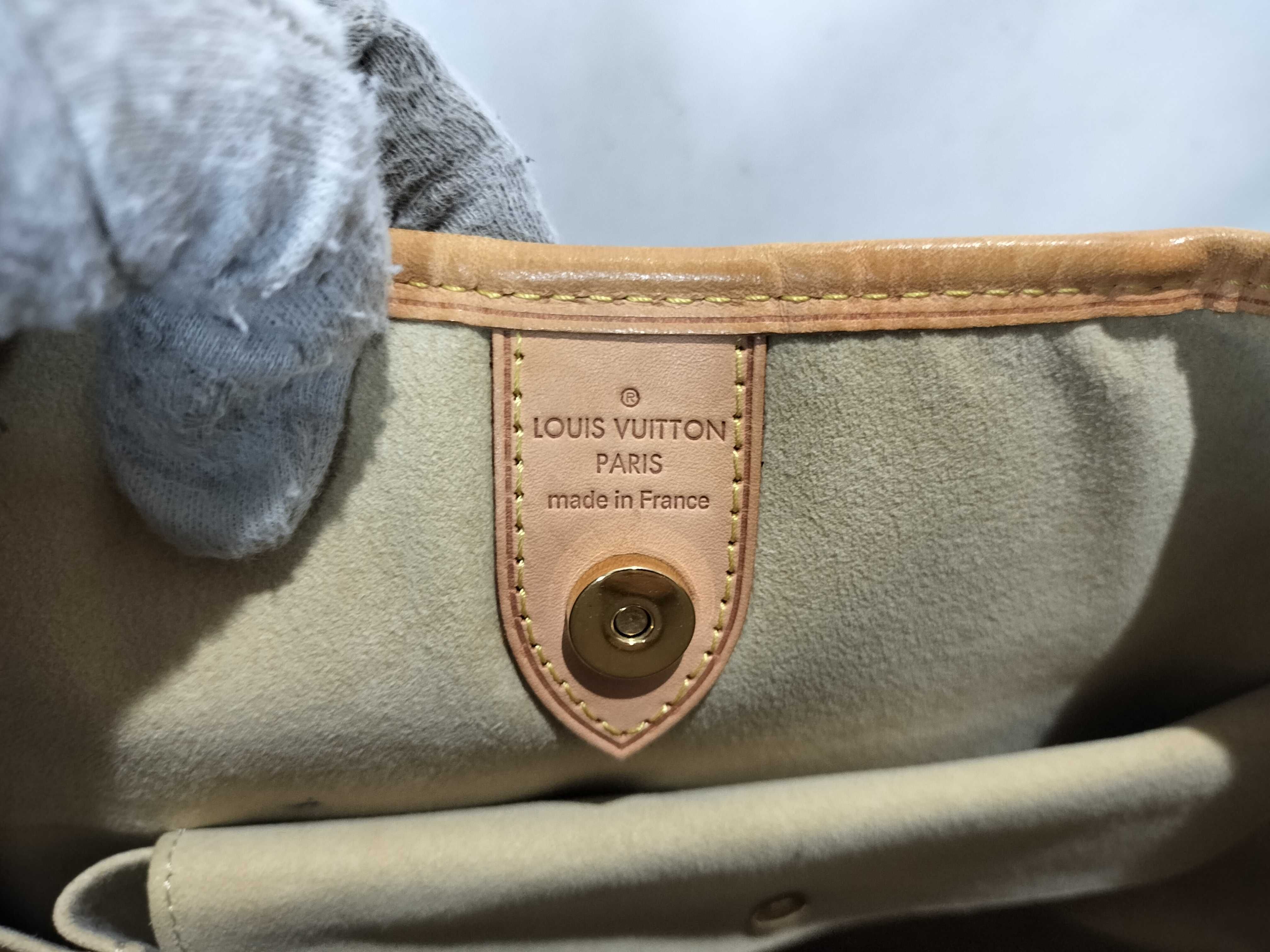 Monogram M56382 Galliera PM Shoulder Bag — view 10