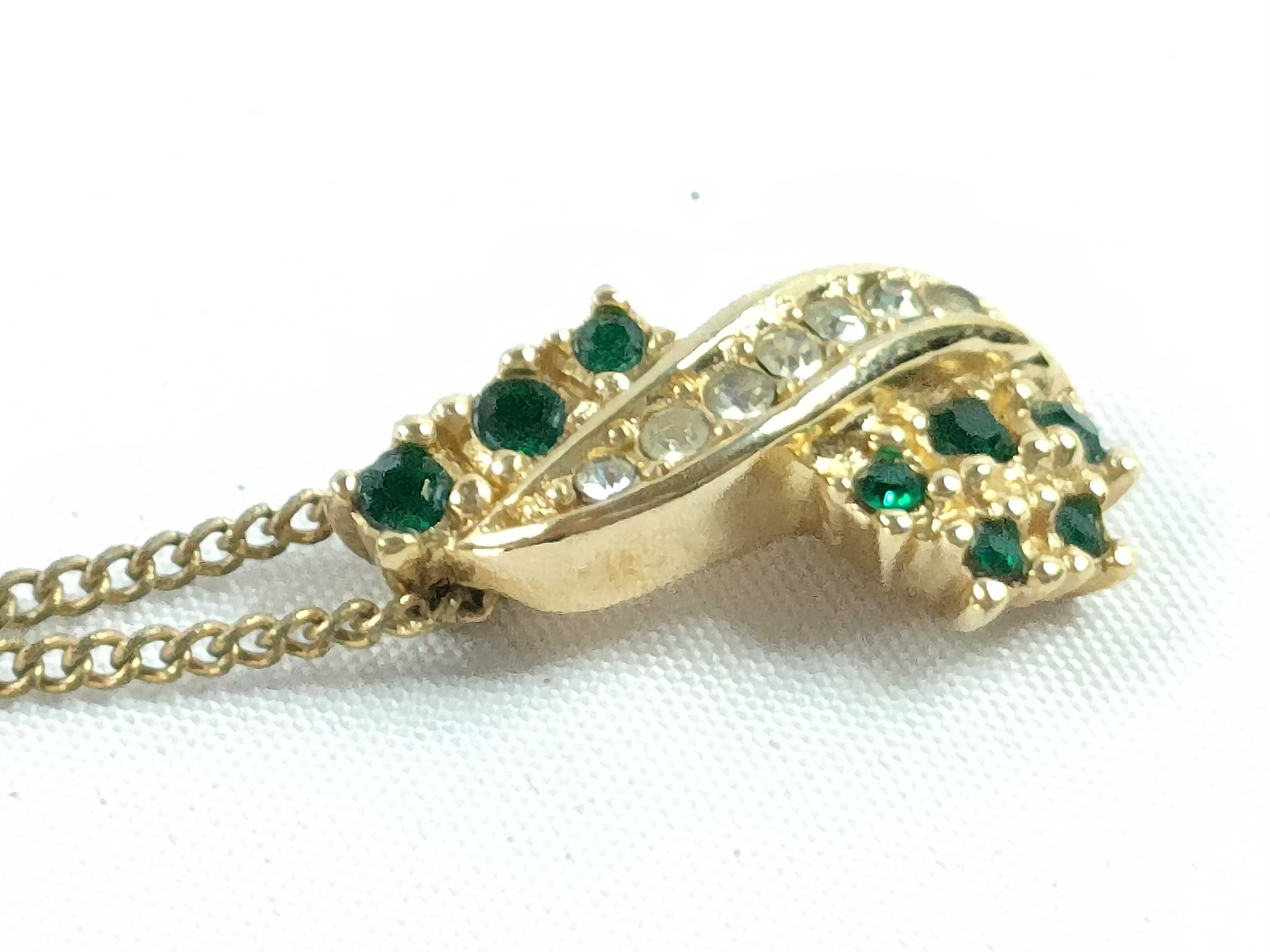 Christian necklace, rhinestone, gold and green. — view 4