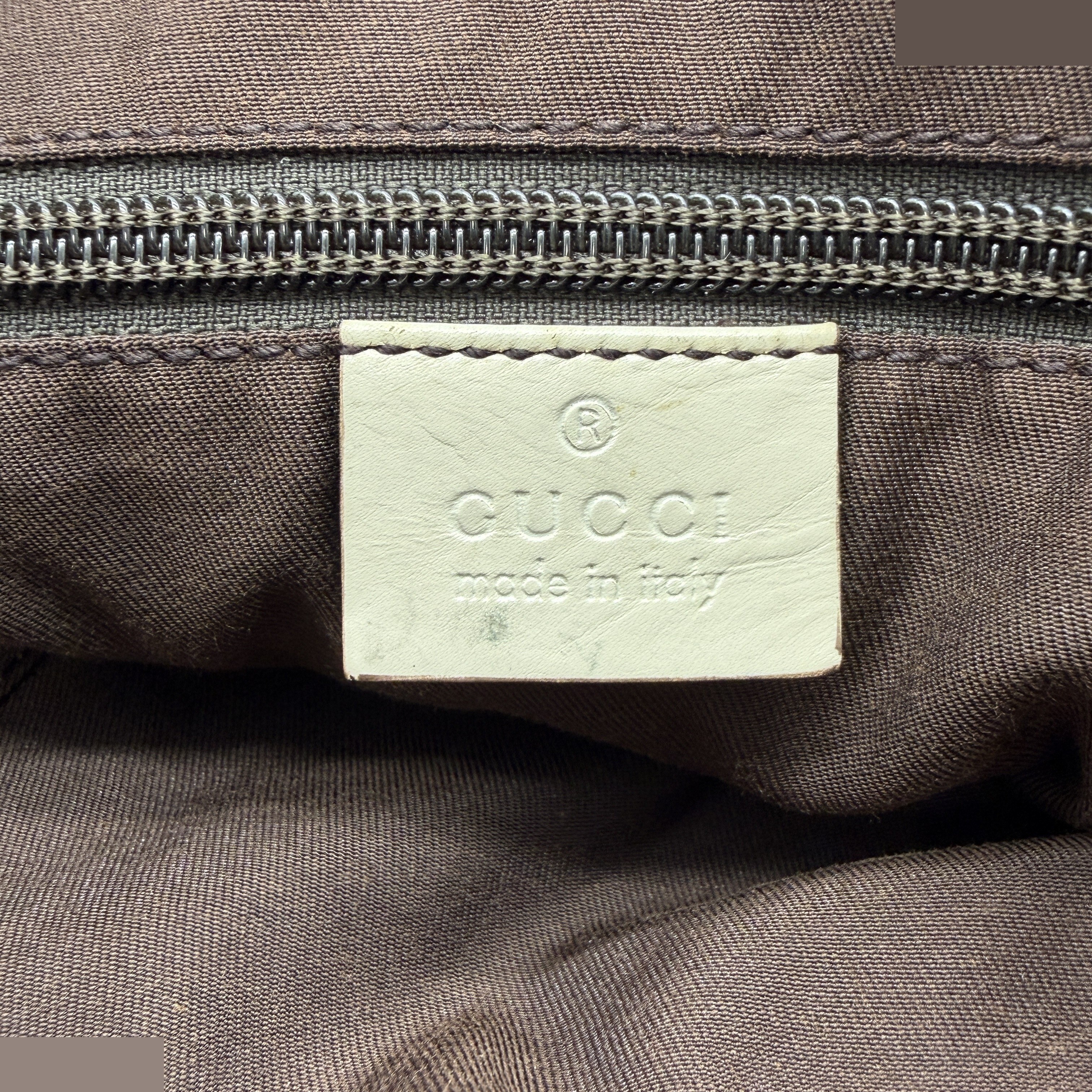 GG Canvas (Bag) - Shoulder Bag — view 11