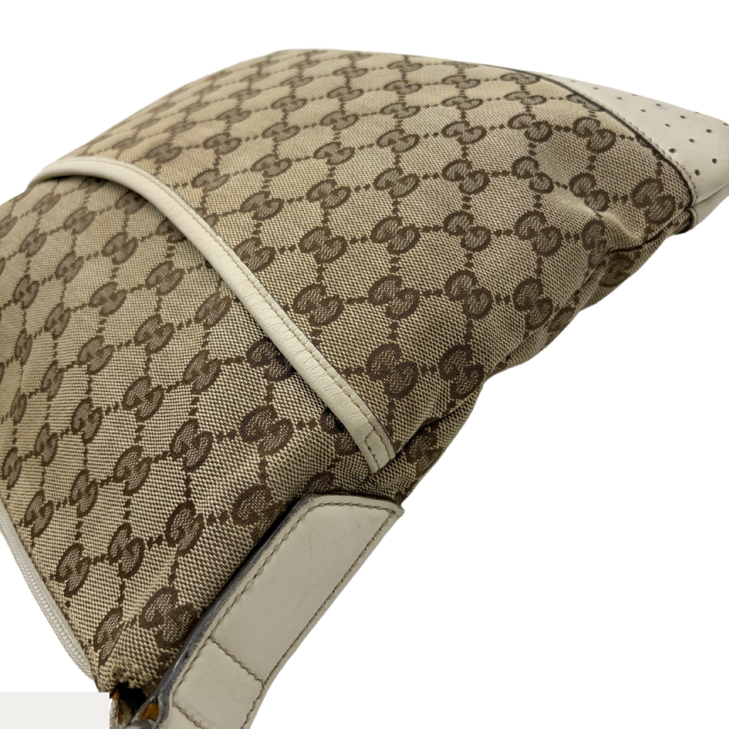 GG Canvas (Bag) - Shoulder Bag — view 3
