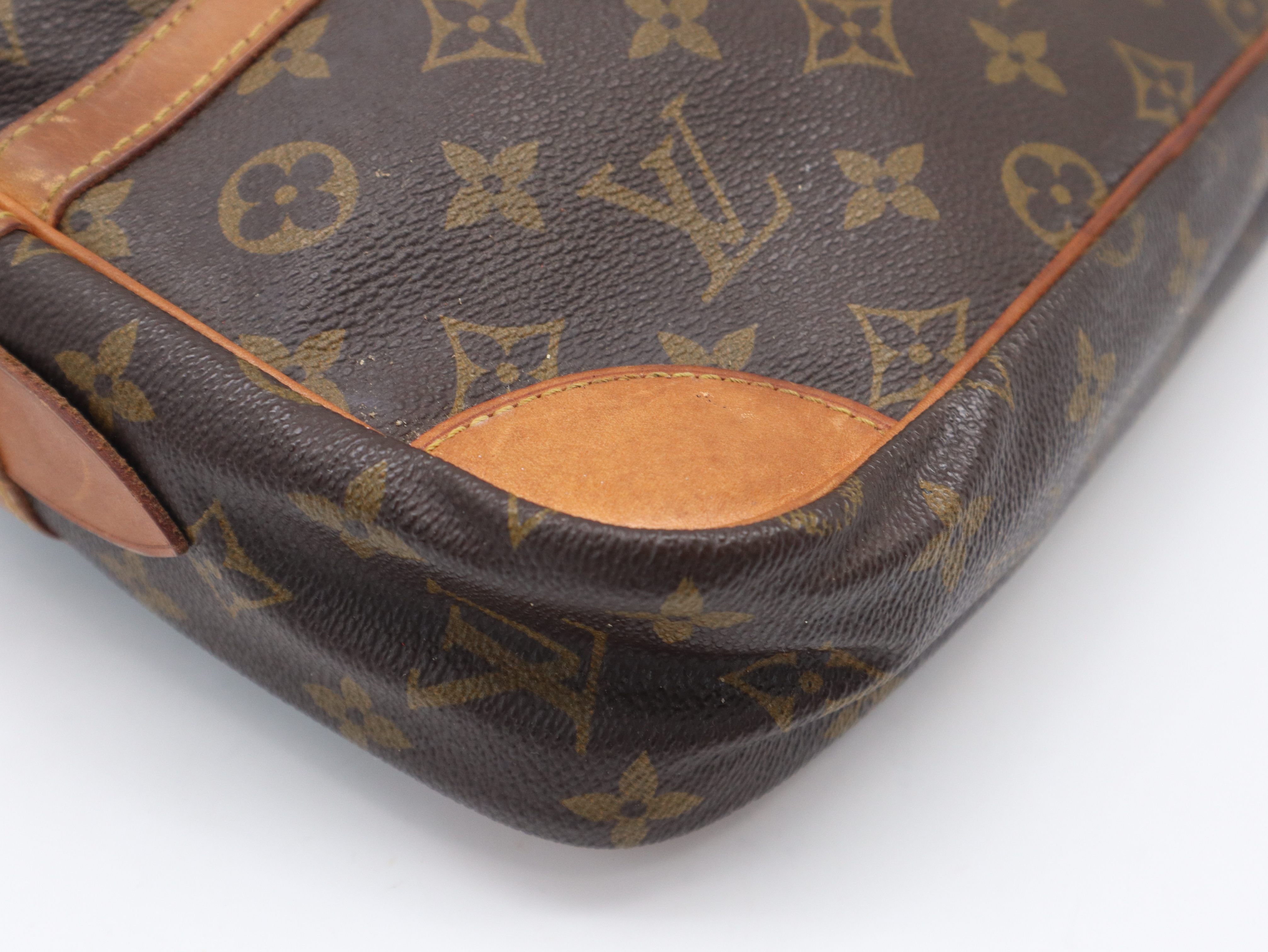 M51845 Monogram Compiegne 28 Second Bag — view 6