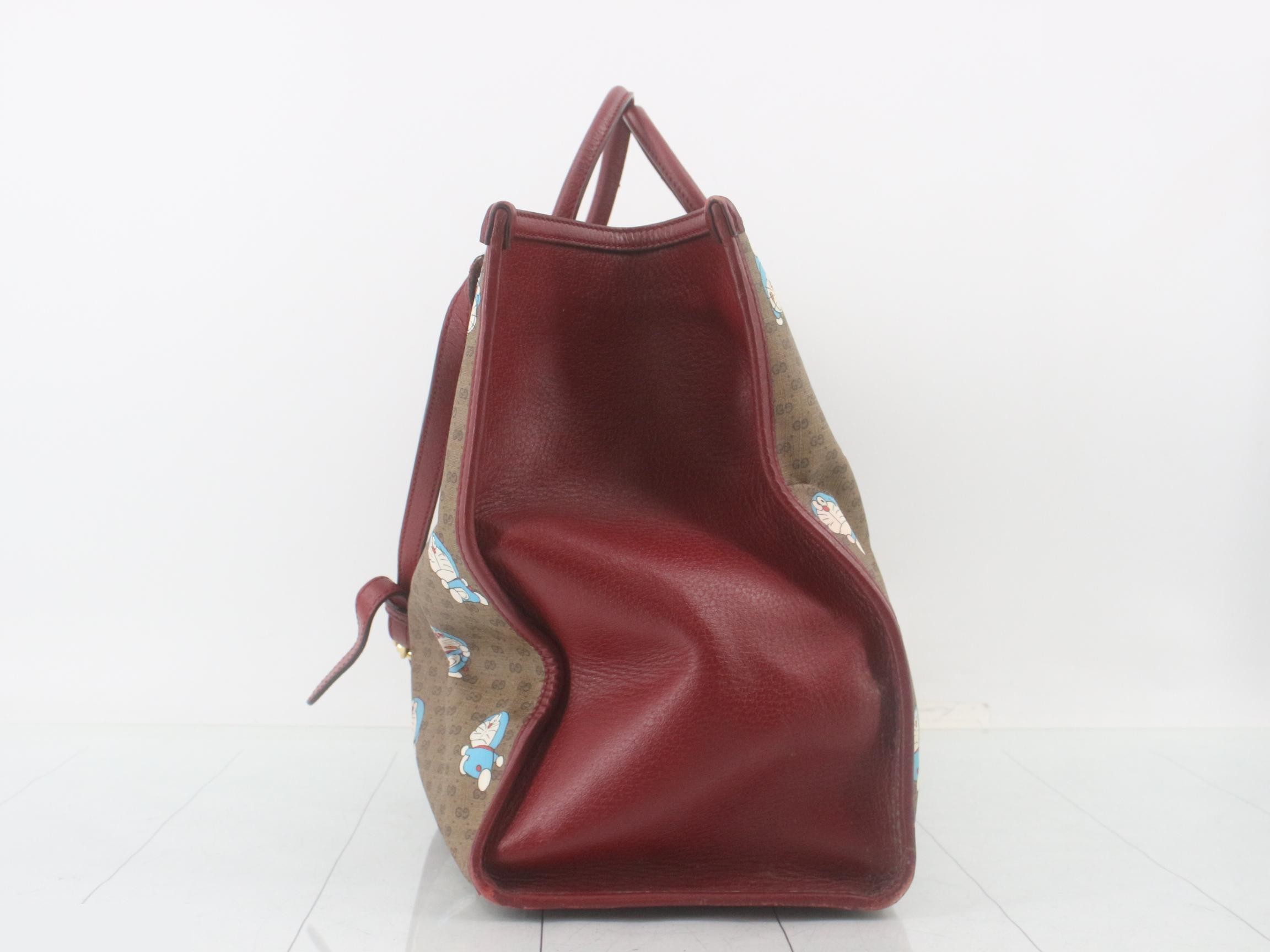 x Doraemon Collaboration GG Supreme Handbag with Strap — view 4