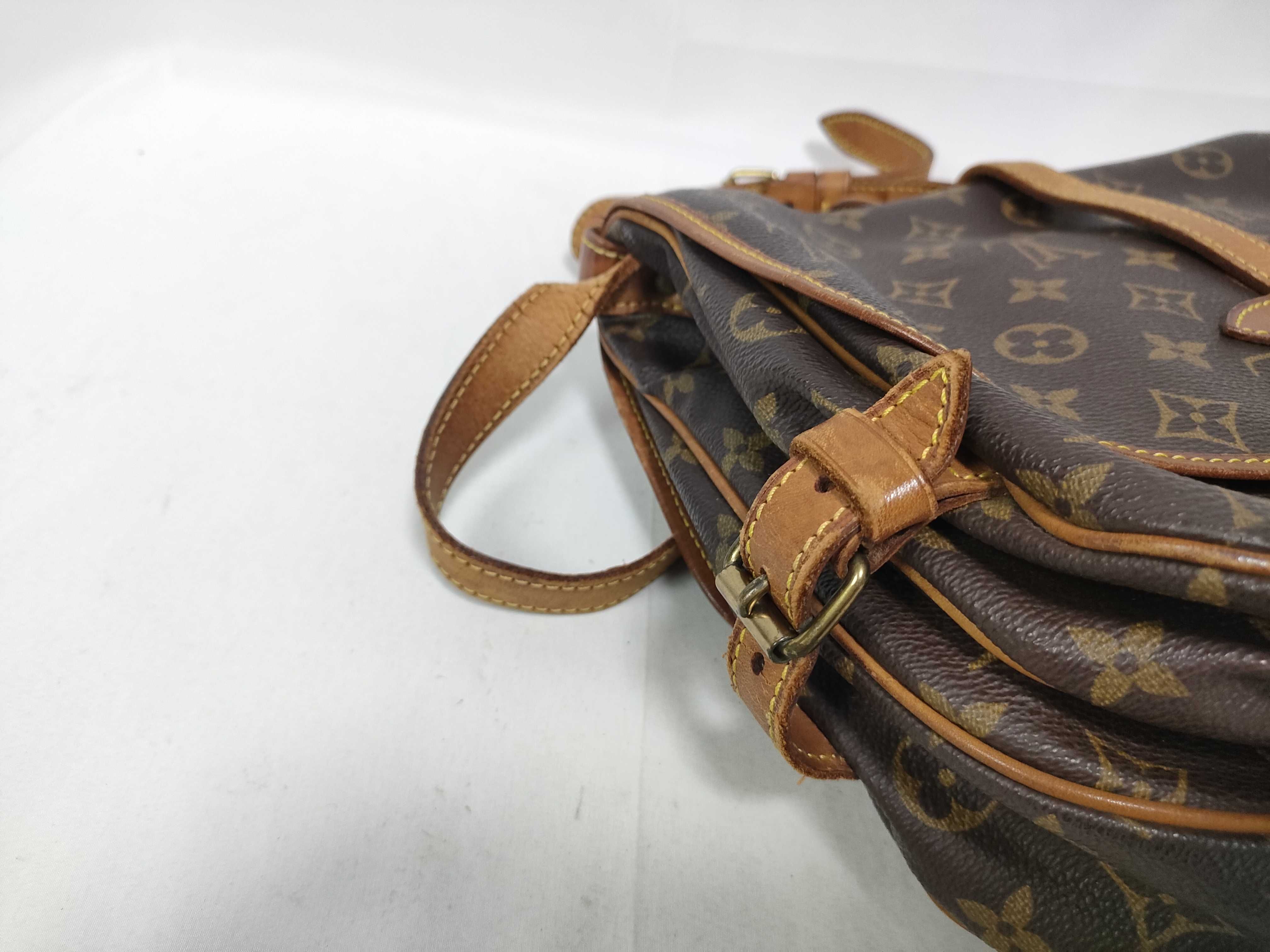Monogram Saumur 30 M42256 AR0973 Shoulder Bag — view 7