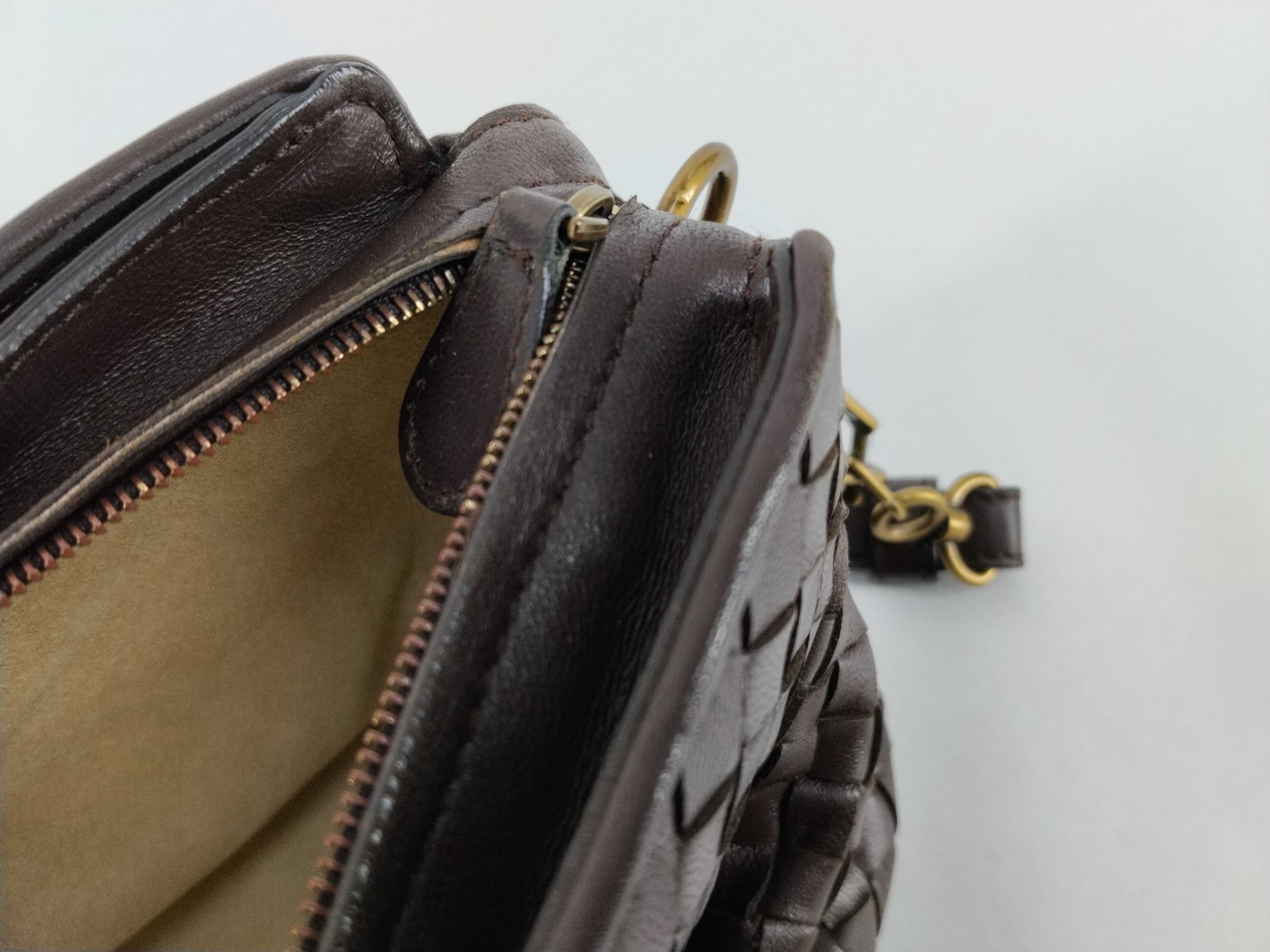 Intrecciato Shoulder Bag — view 11