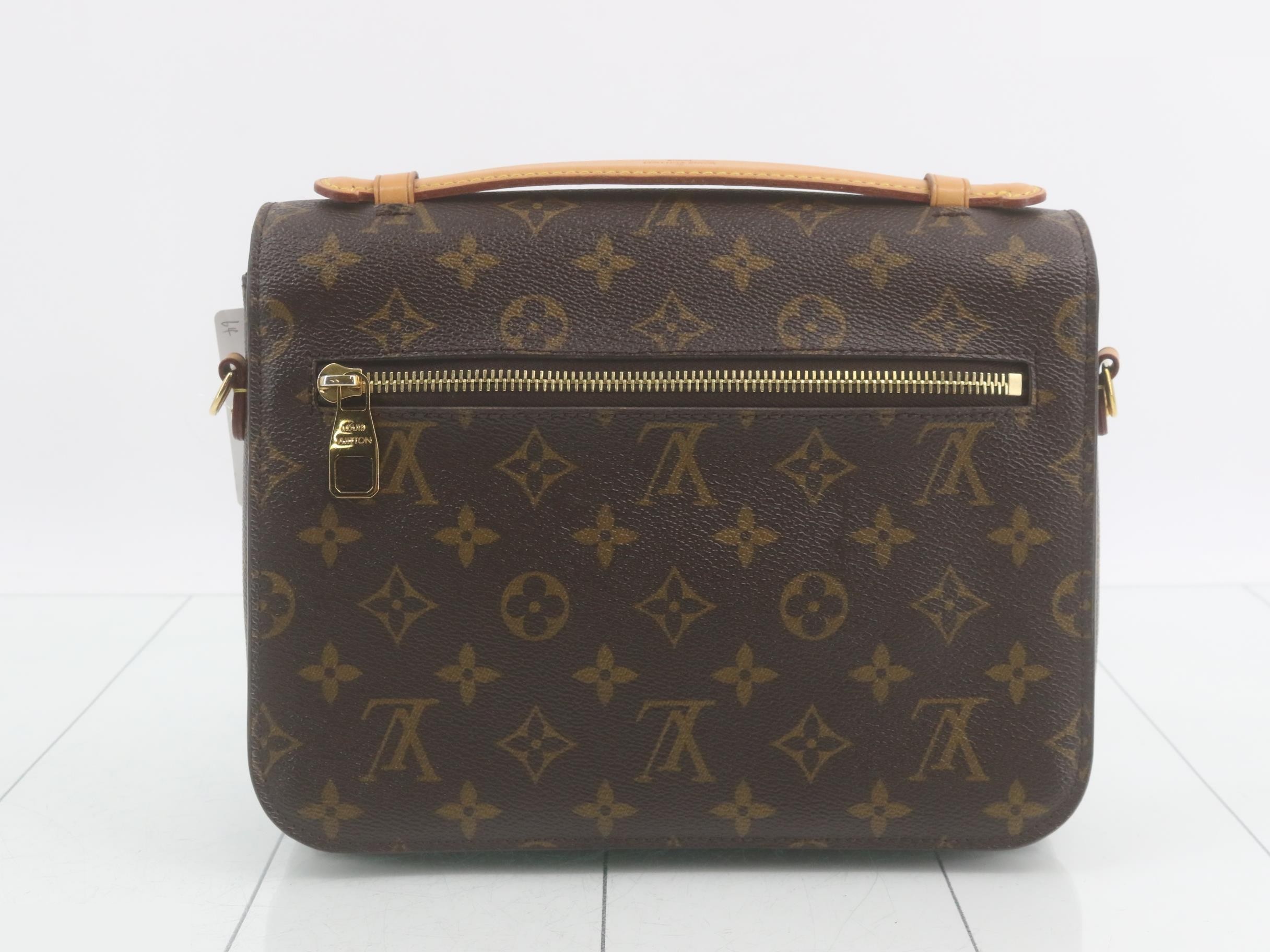 Monogram Pochette Metis MM 2-Way Handbag — view 2