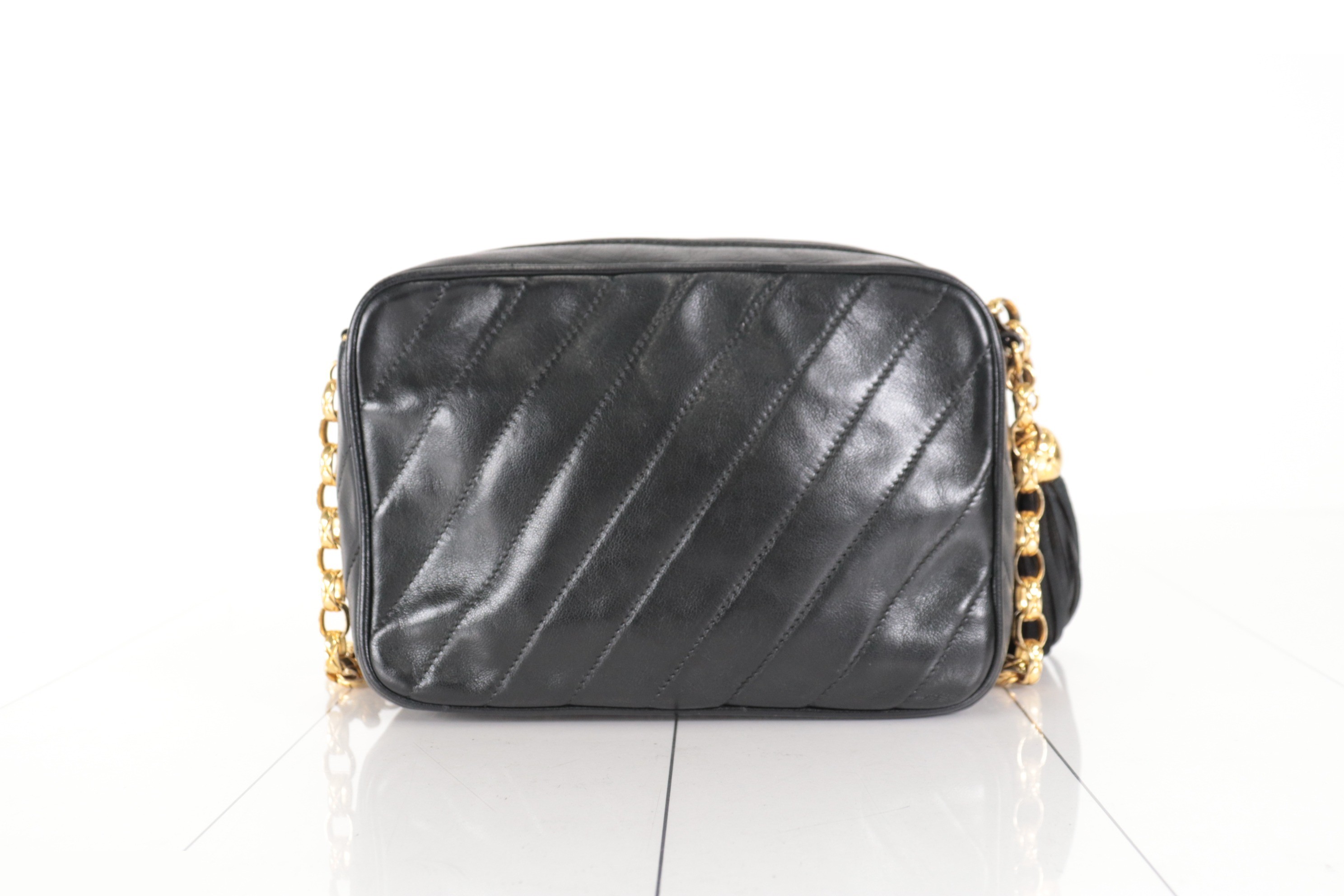 Diagonal stitching, lamb, fringe, jewel chain shoulder bag, size 2. — view 2