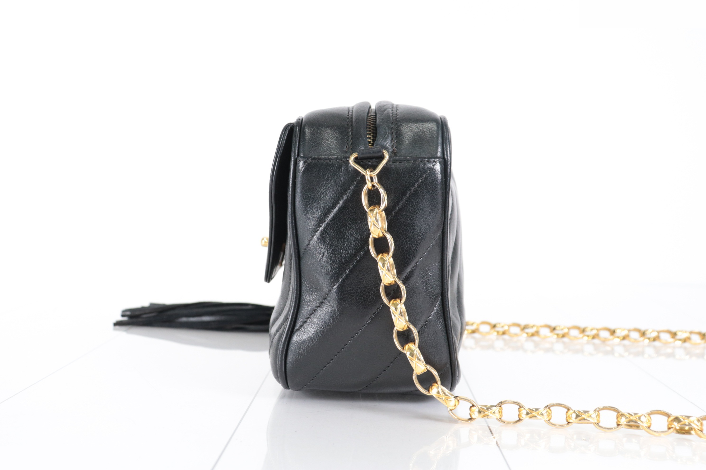 Diagonal stitching, lamb, fringe, jewel chain shoulder bag, size 2. — view 4