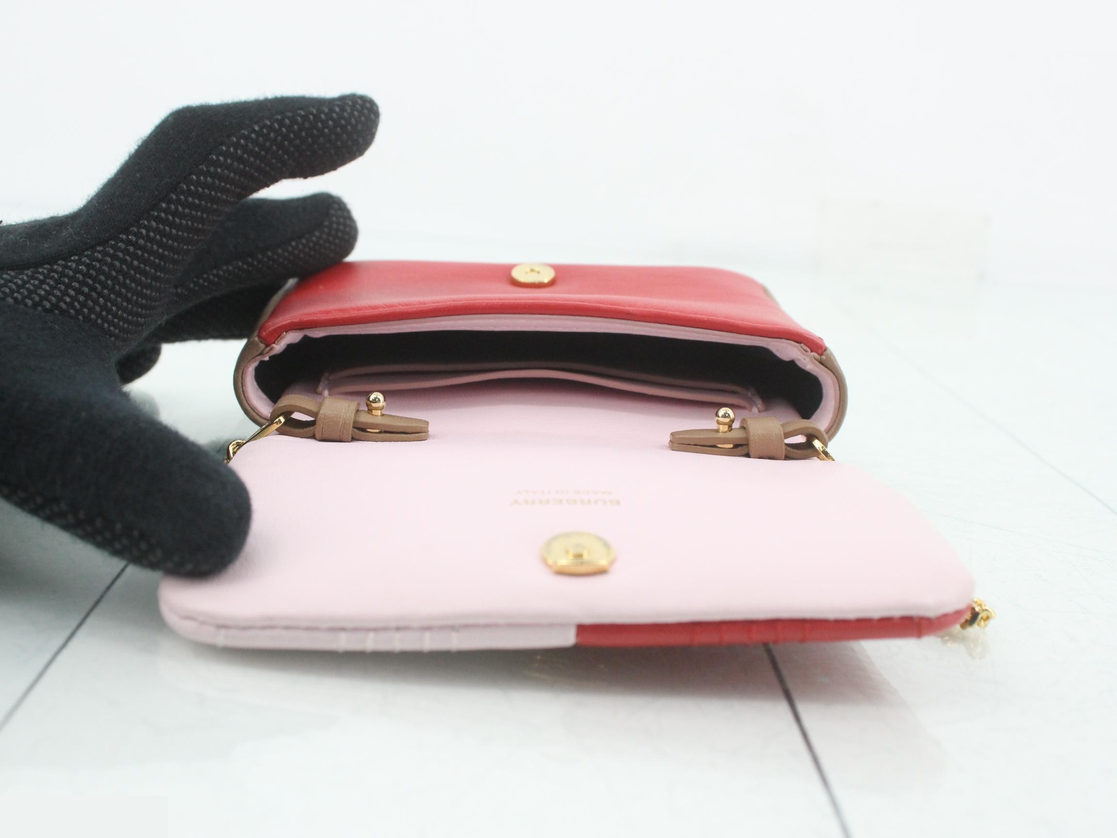 Leather chain pouch, red/pink, gold hardware. — view 4