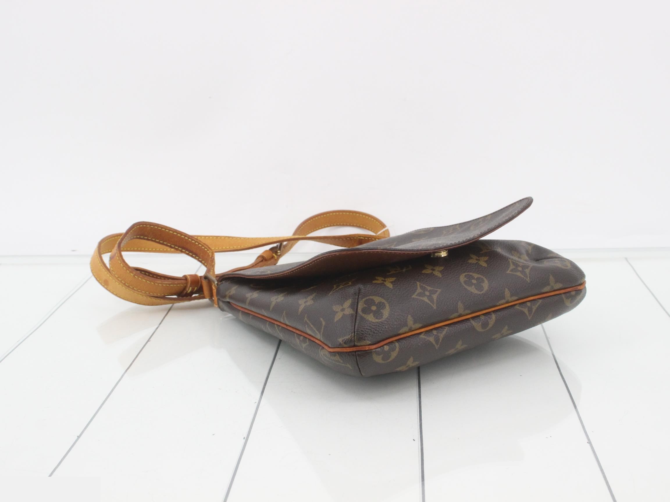 Musette Salsa Short Shoulder — view 5
