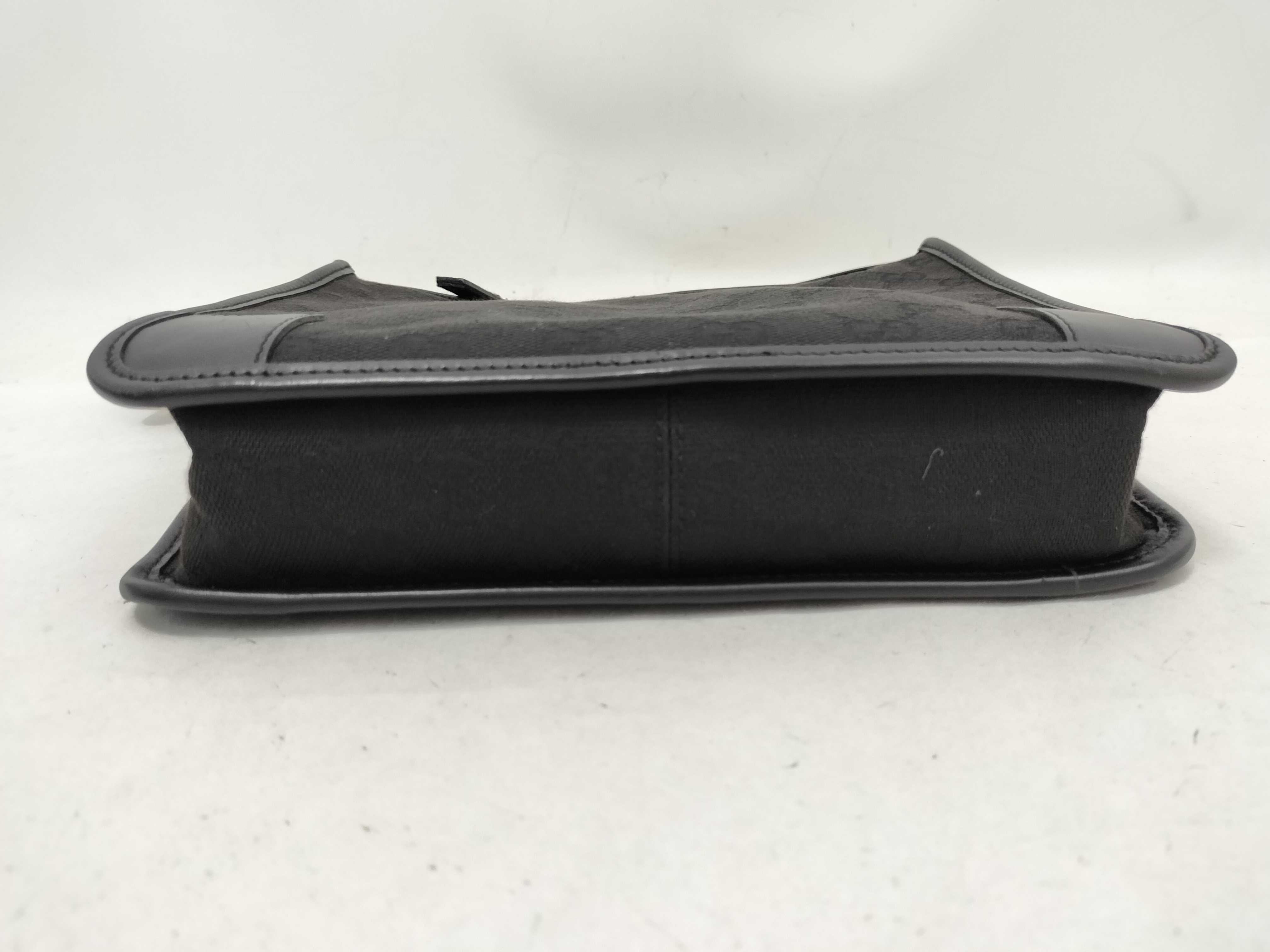 GG Canvas One-Shoulder Bag (Black) — view 8