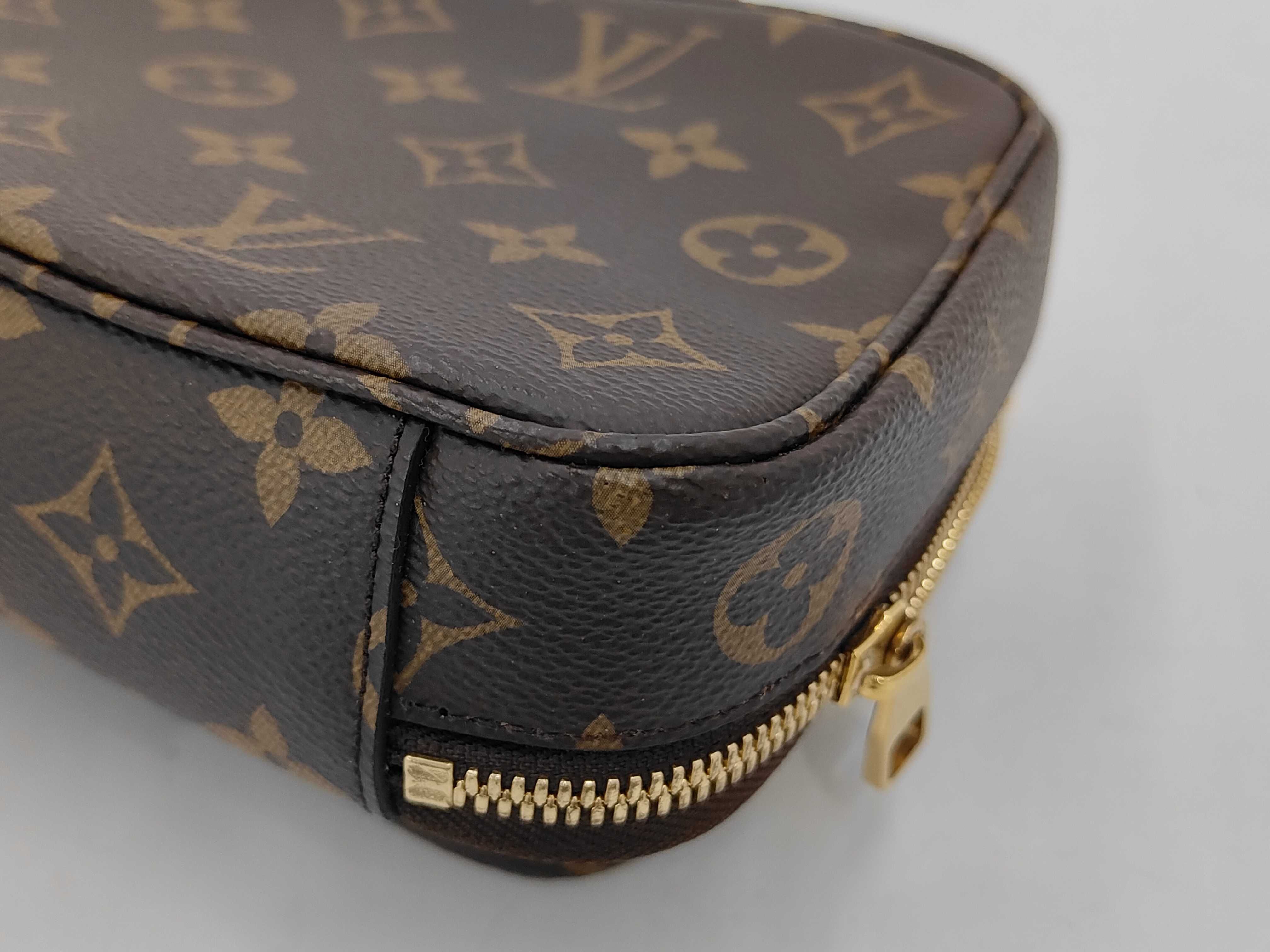 Monogram LV Louis Vuitton Utility Crossbody Monogram Shoulder Bag — view 3