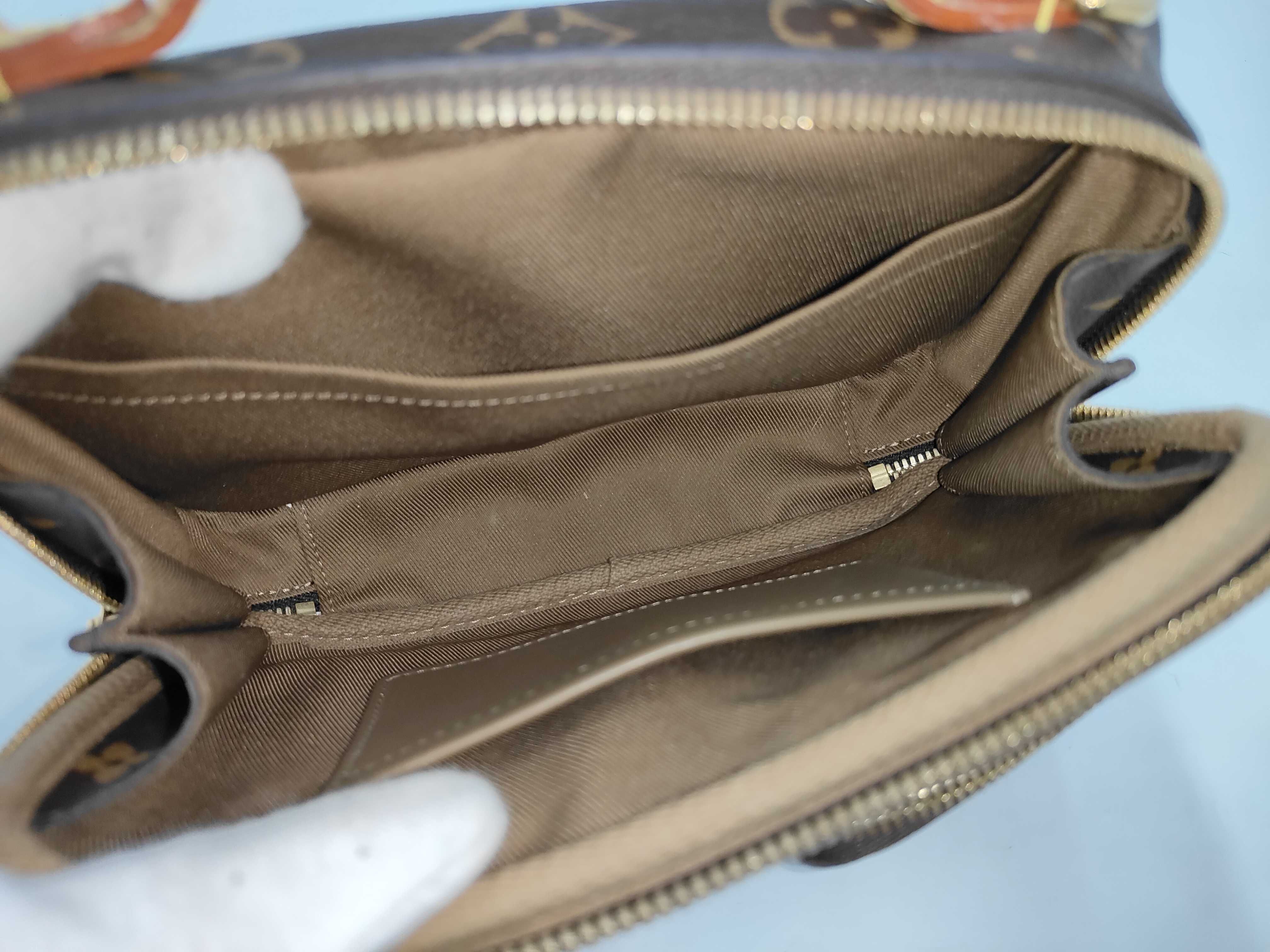 Monogram LV Louis Vuitton Utility Crossbody Monogram Shoulder Bag — view 8